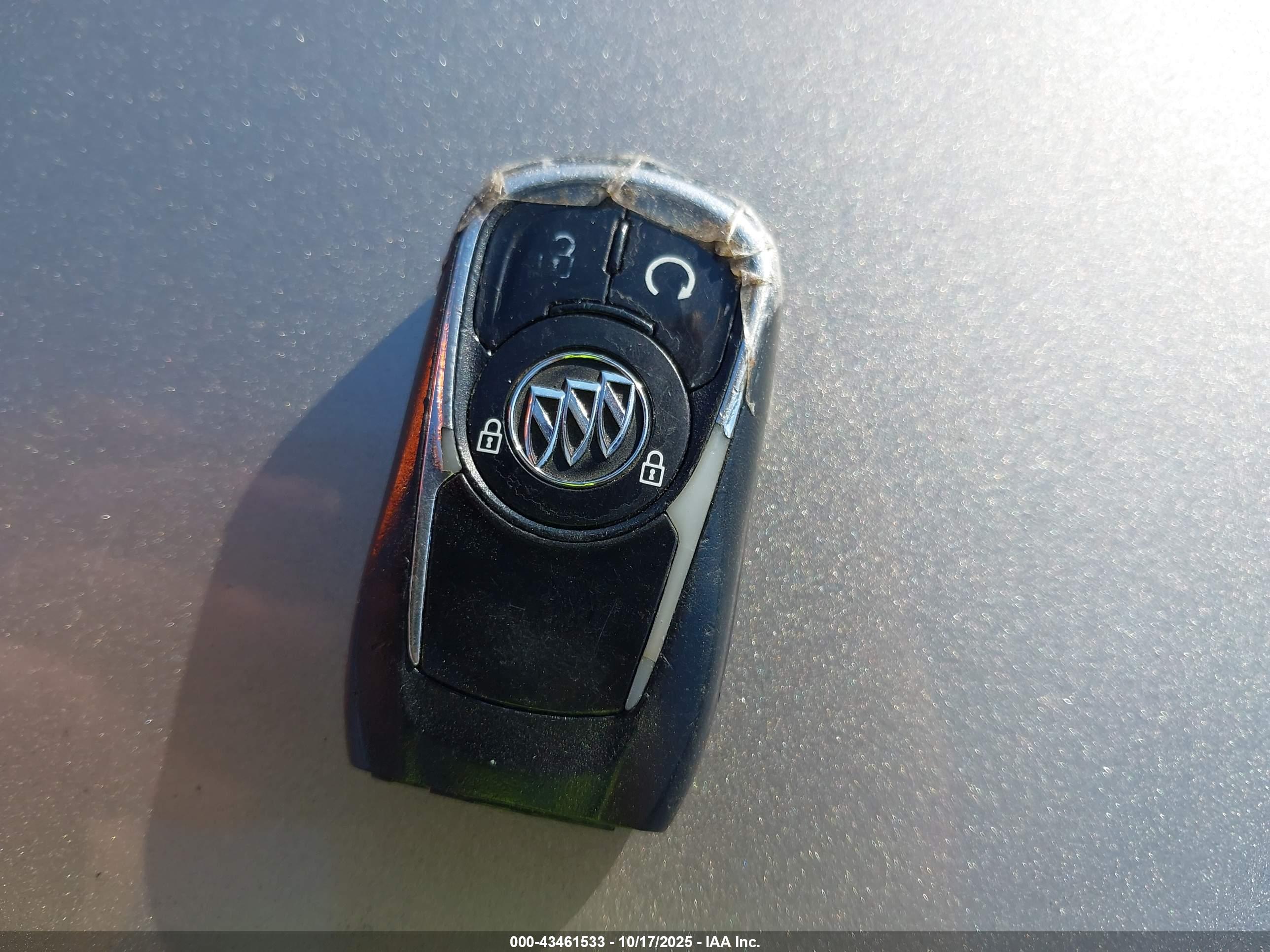 BUICK REGAL image 11
