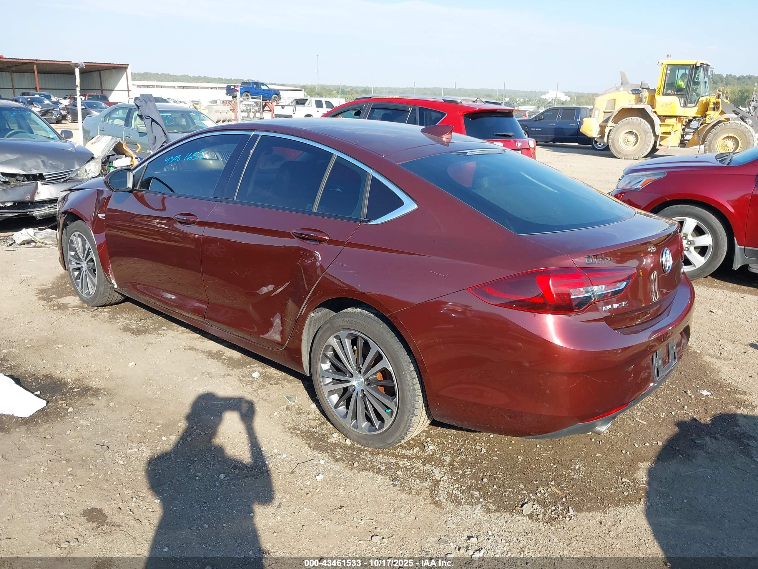 BUICK REGAL image 3