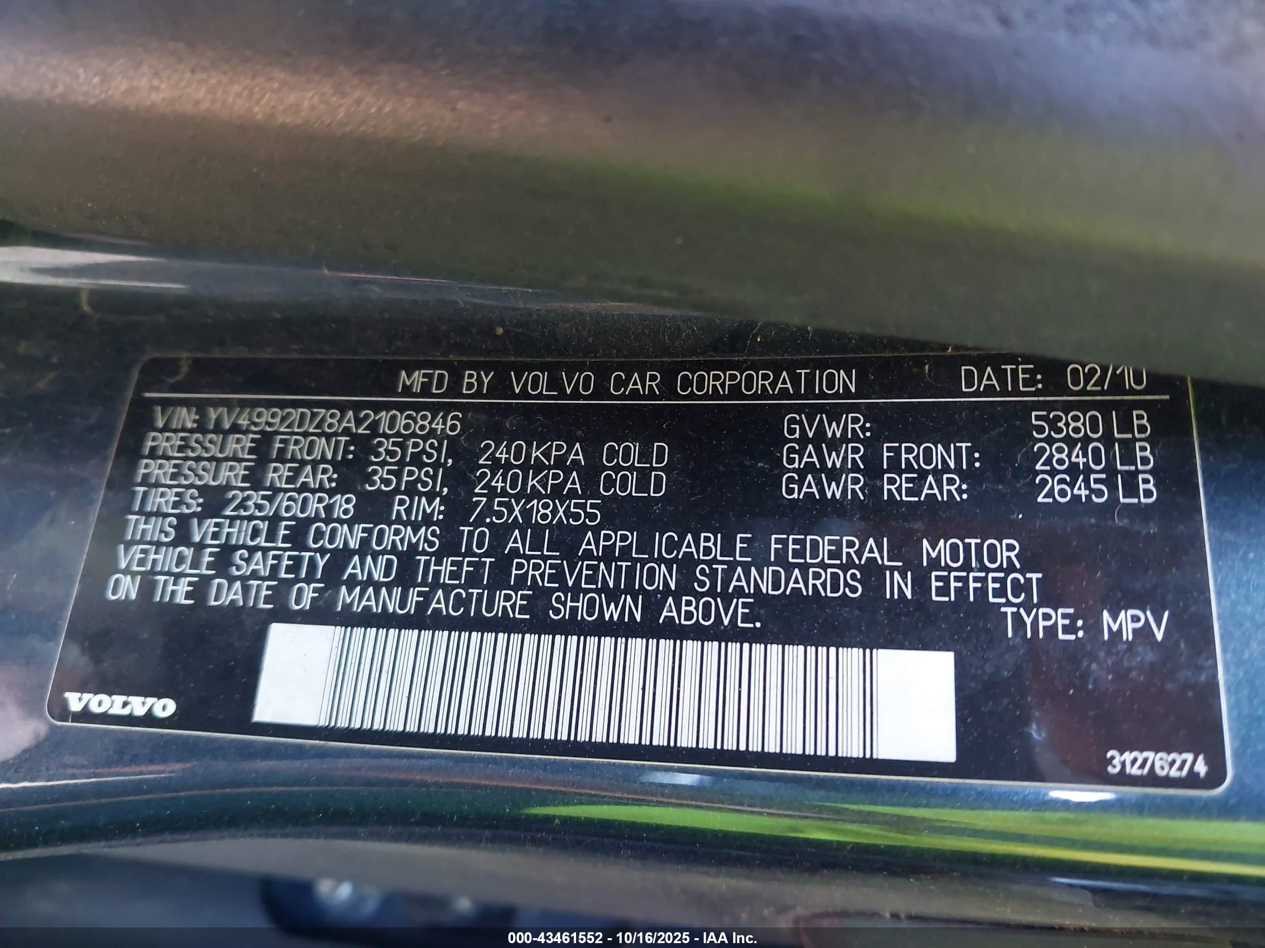 VOLVO XC60 image 9