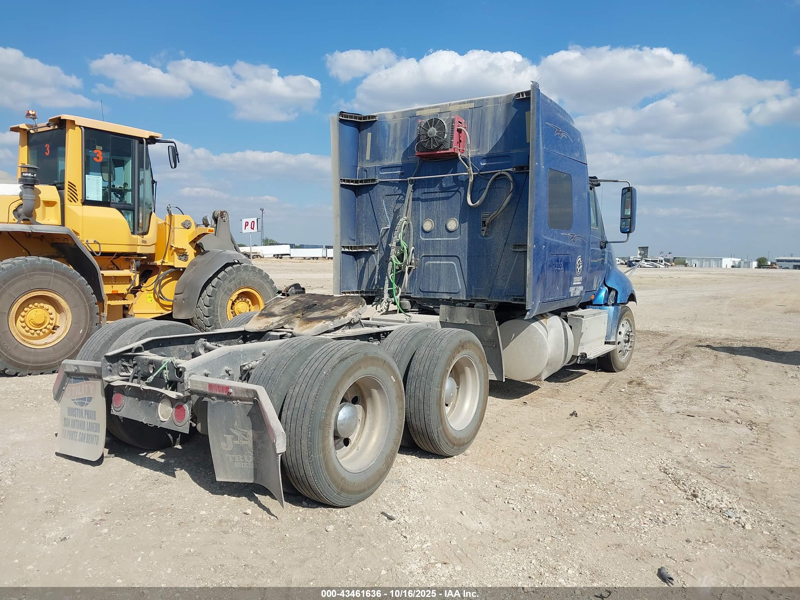 INTERNATIONAL PROSTAR image 4