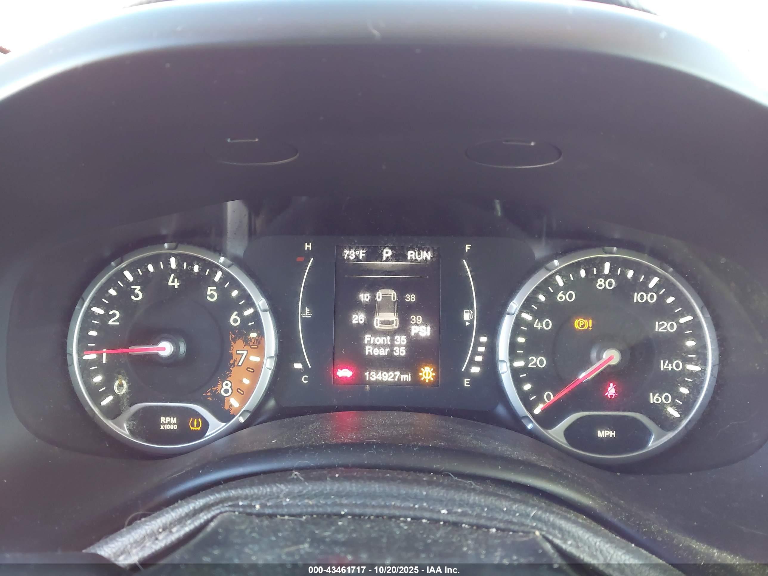 JEEP RENEGADE image 7