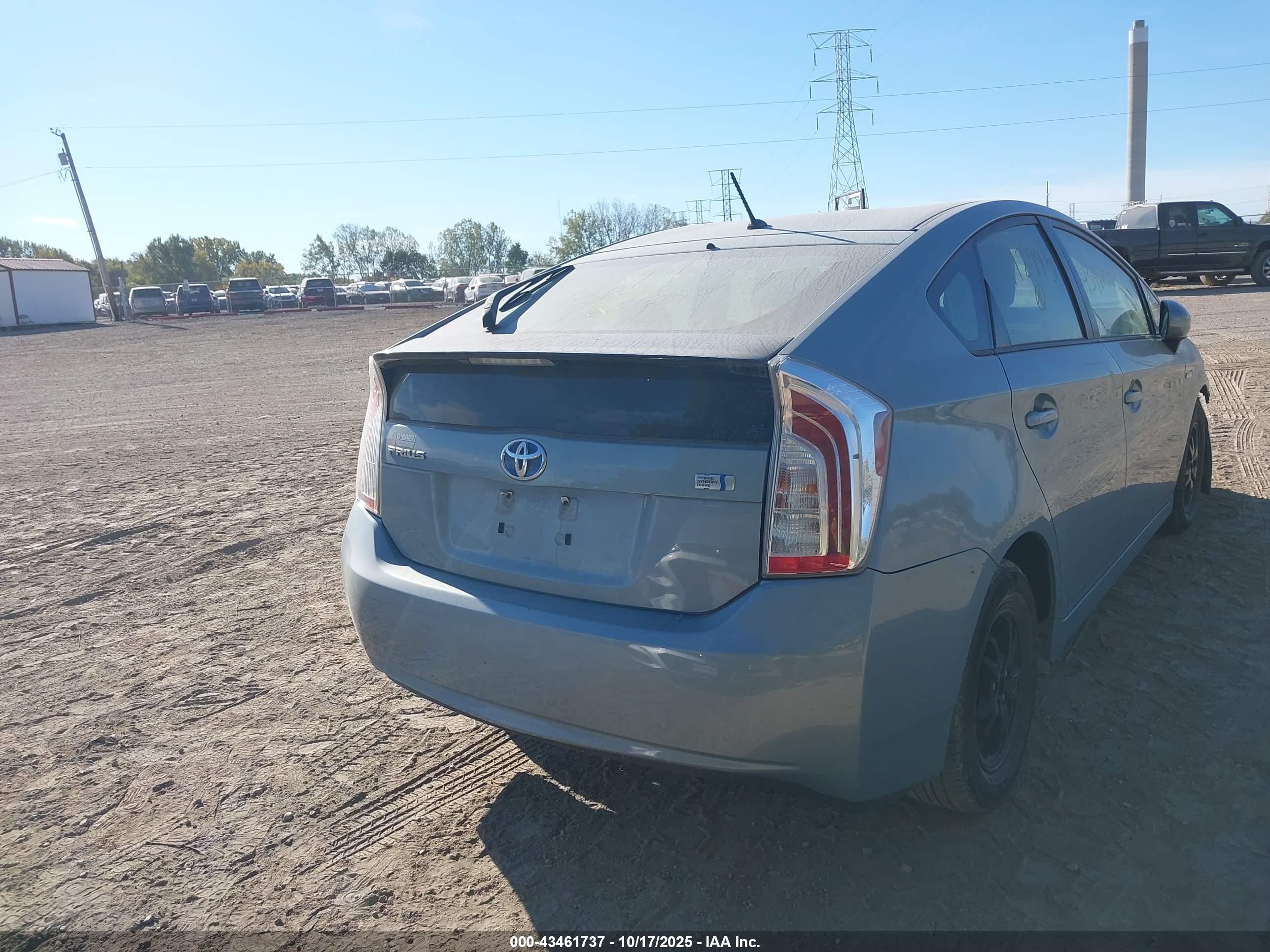 TOYOTA PRIUS image 4