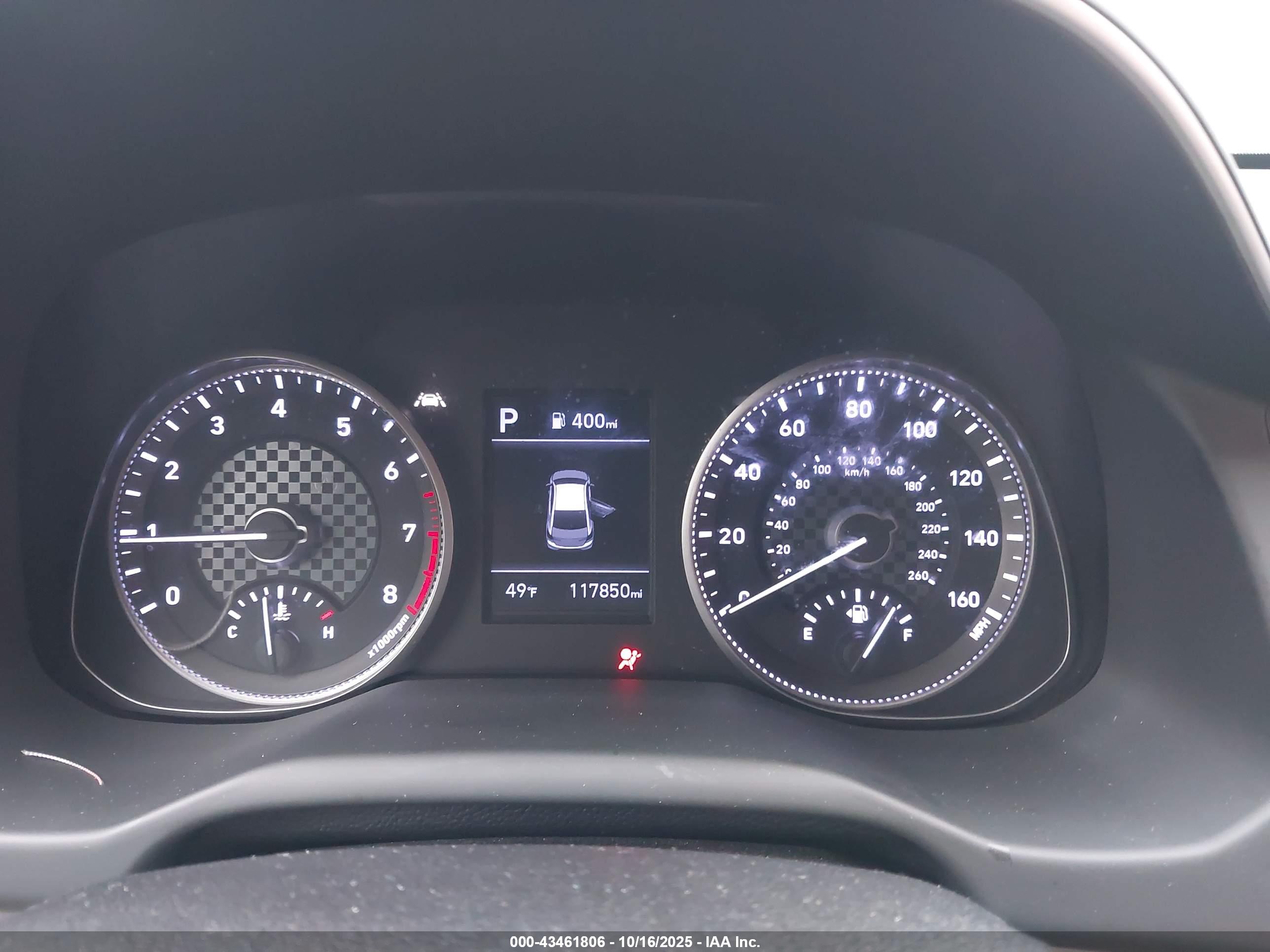 HYUNDAI ELANTRA image 7