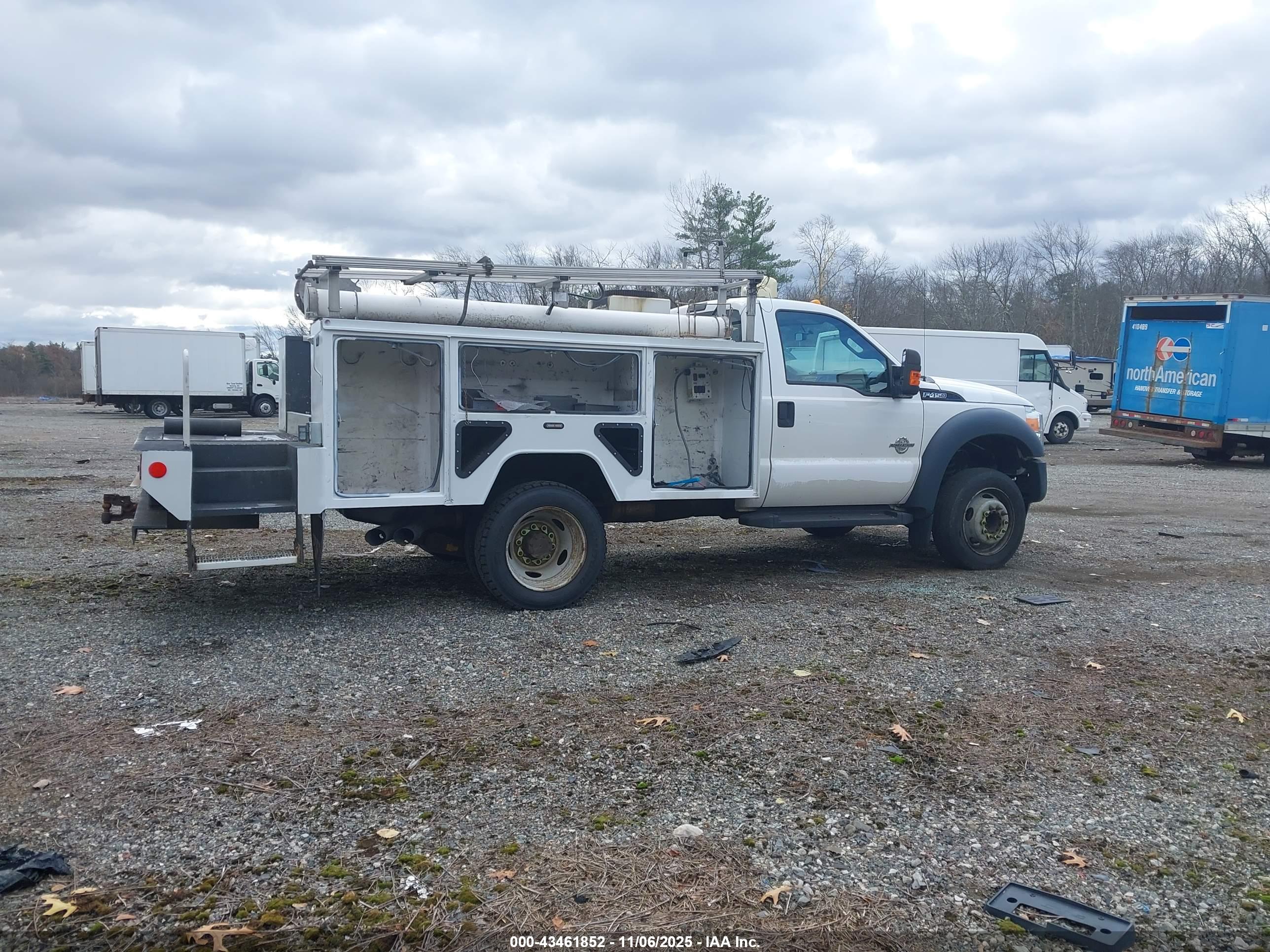 FORD F-450 image 4