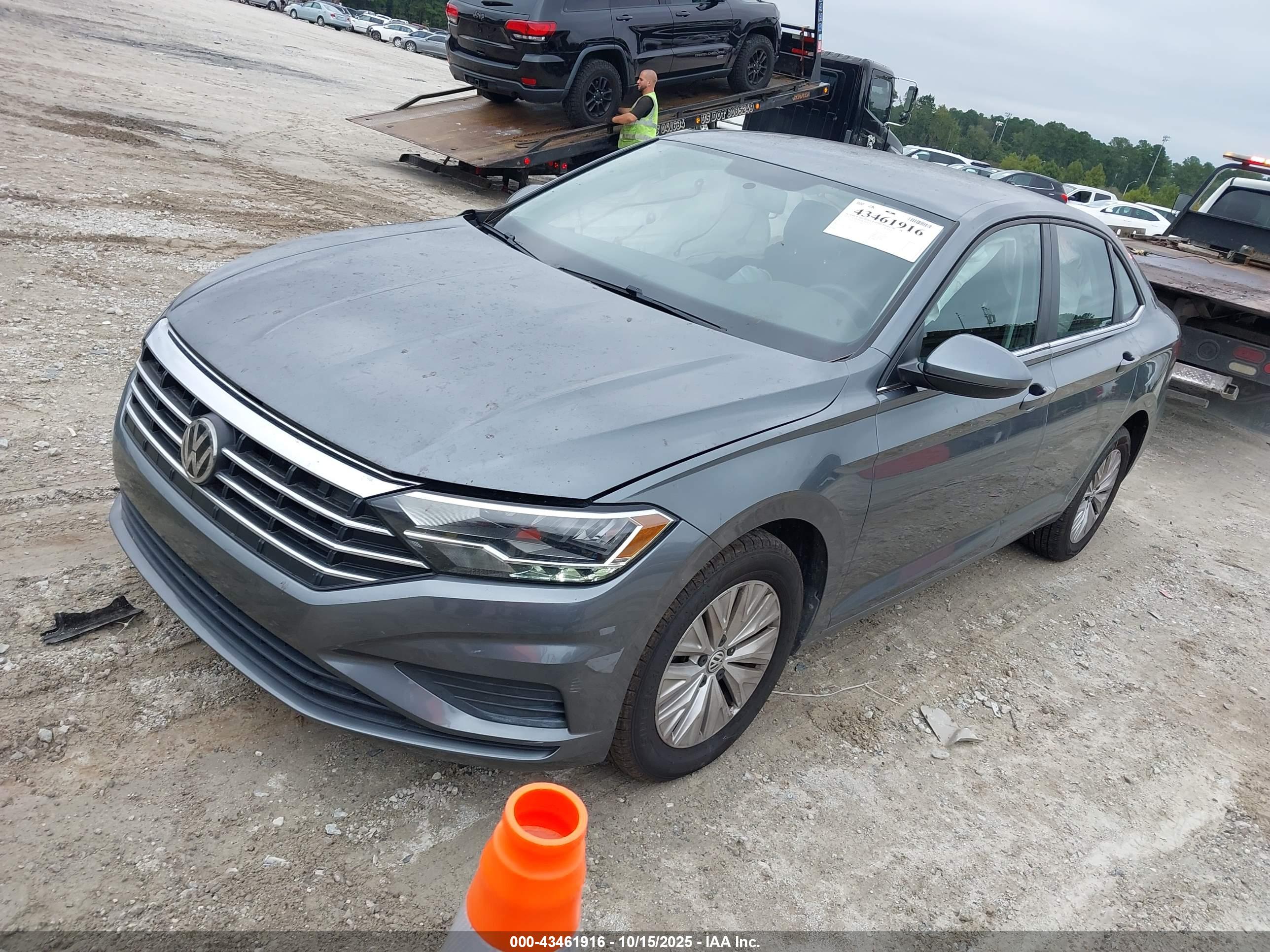 VOLKSWAGEN JETTA image 2