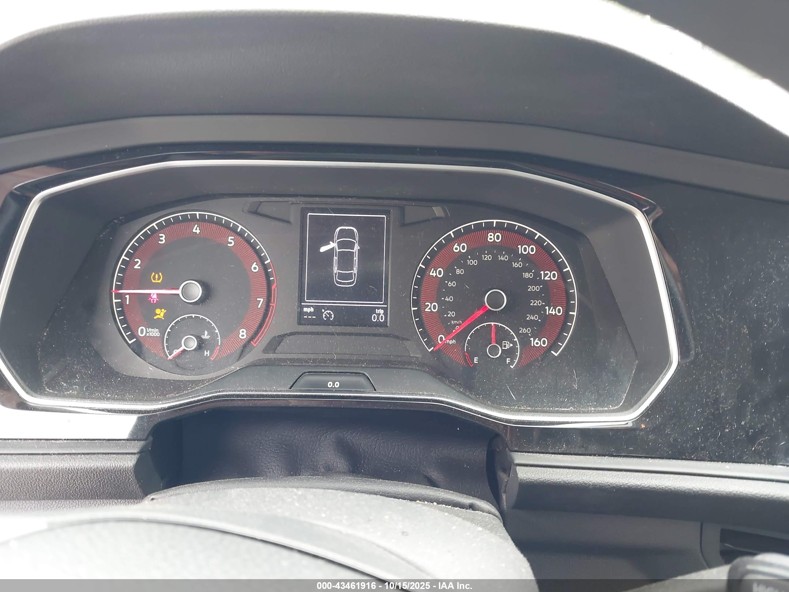 VOLKSWAGEN JETTA image 7