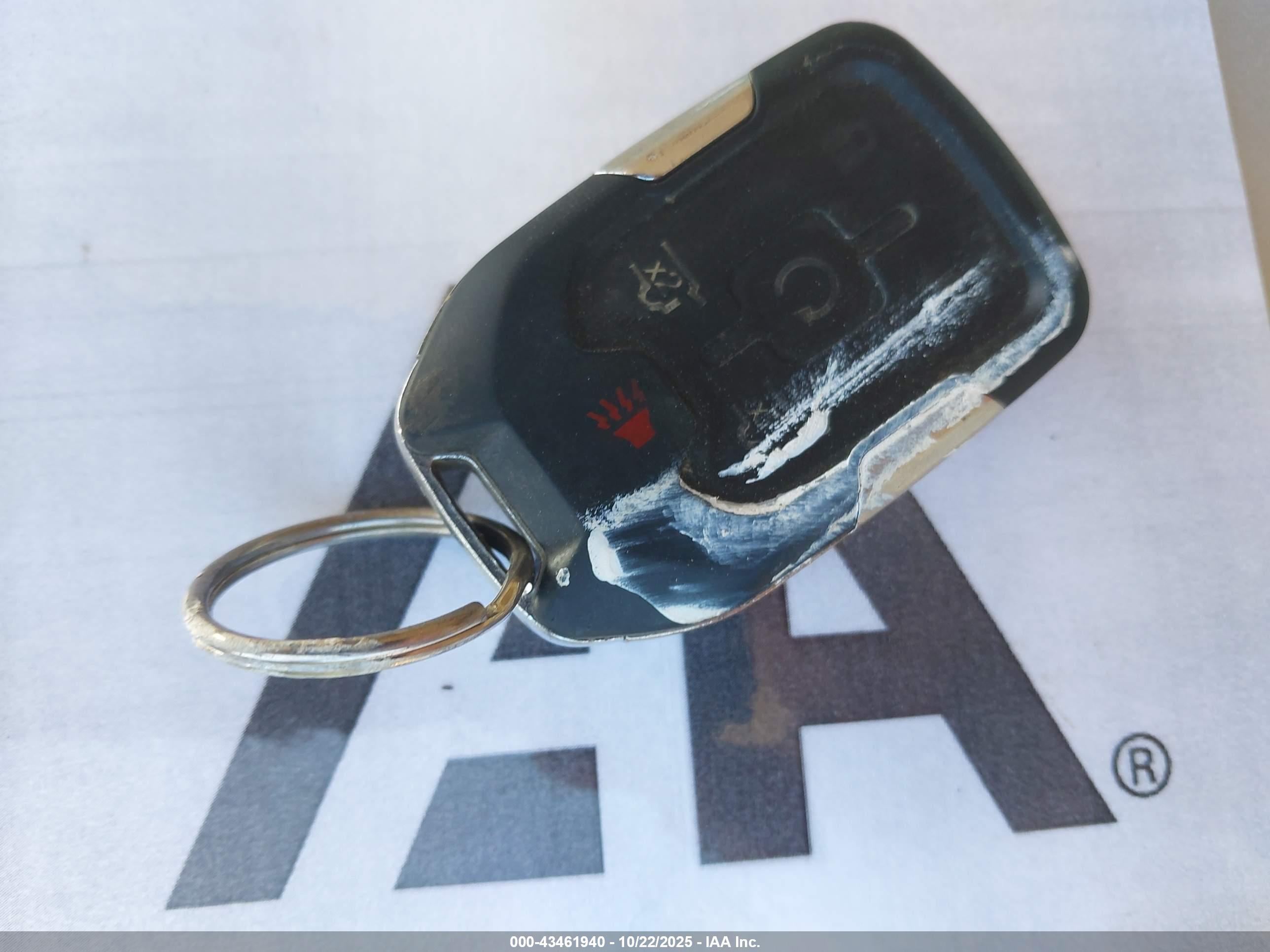 GMC YUKON image 11