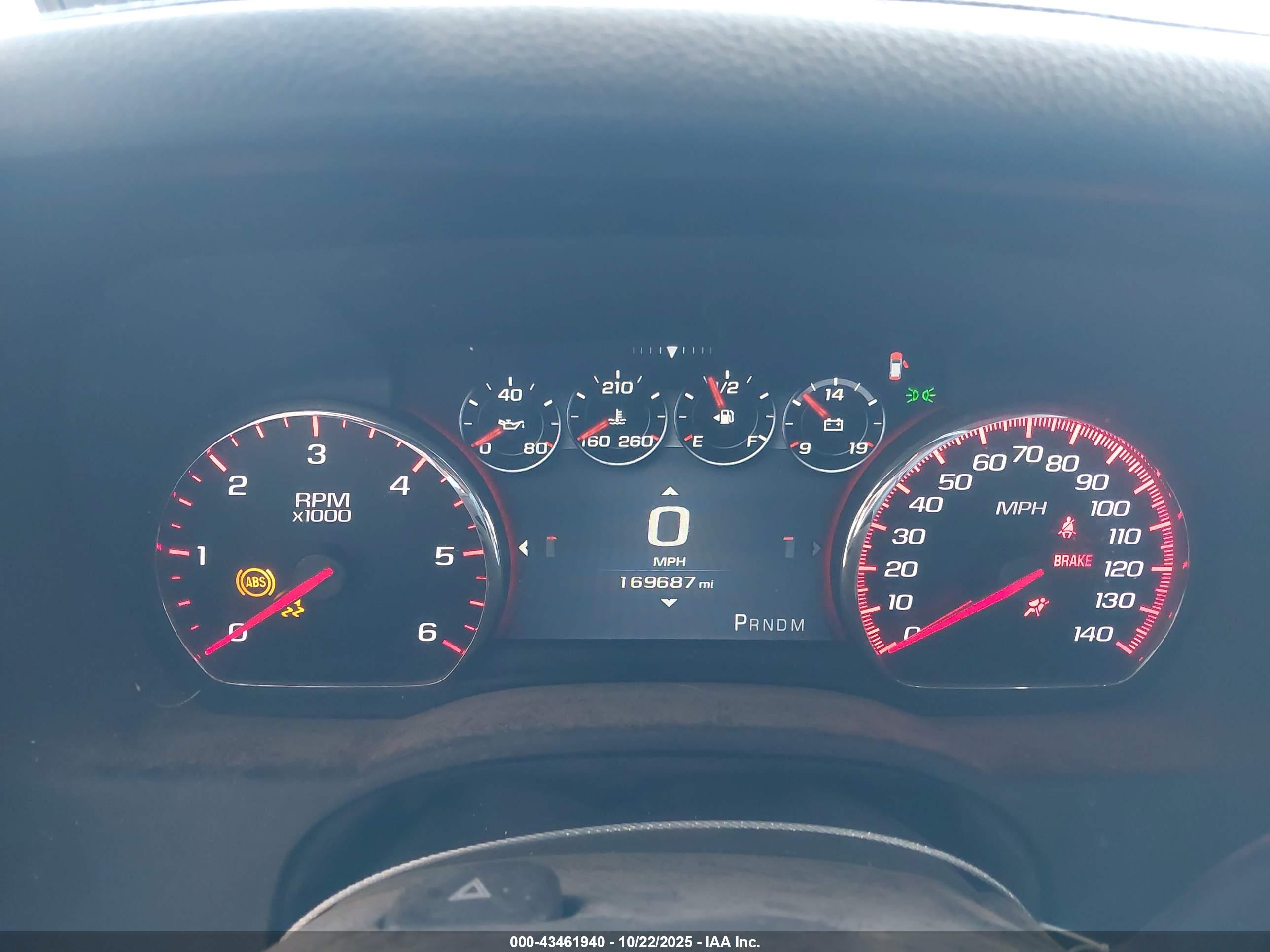 GMC YUKON image 7
