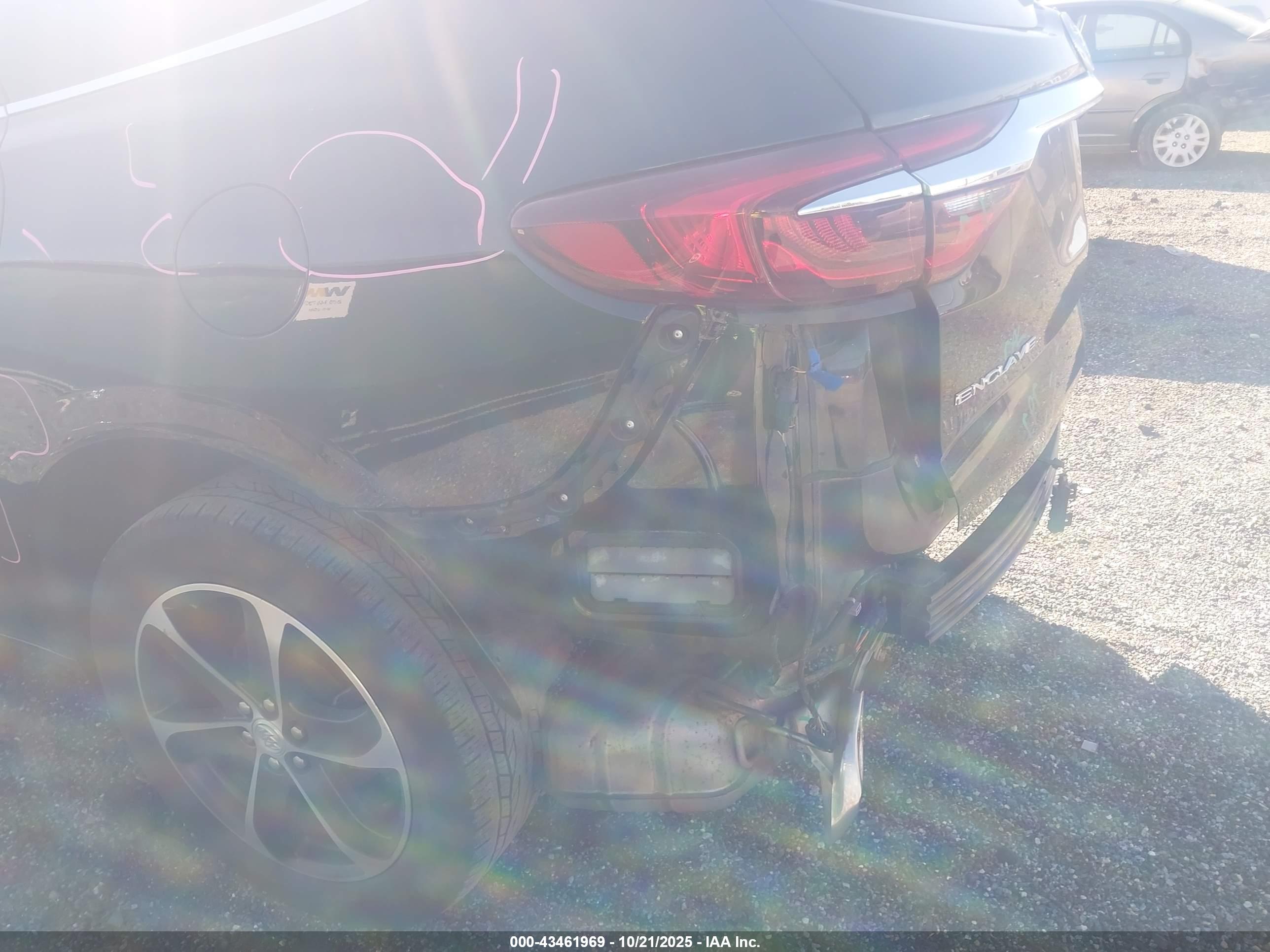 BUICK ENCLAVE image 6