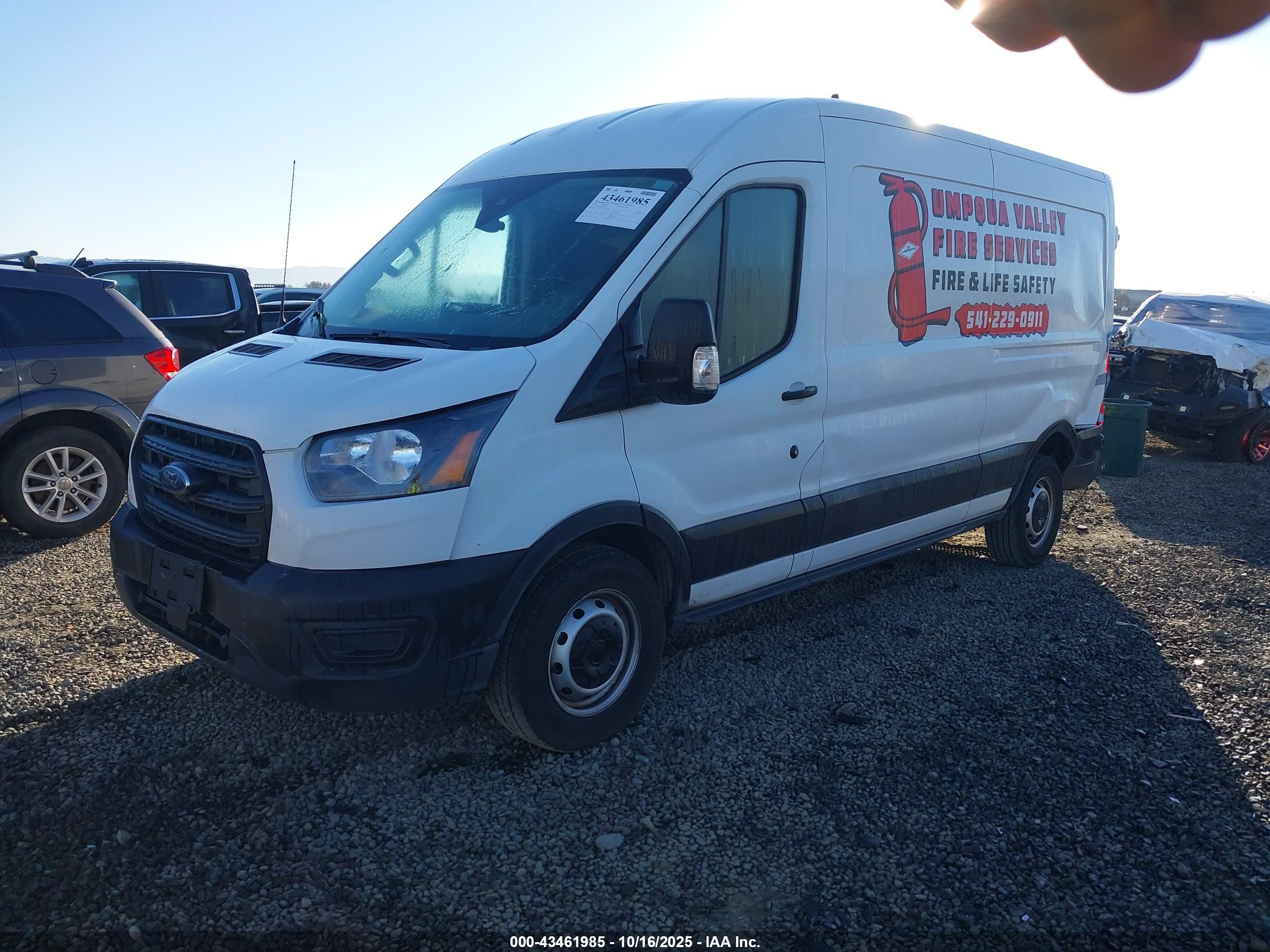 FORD TRANSIT-250 image 2