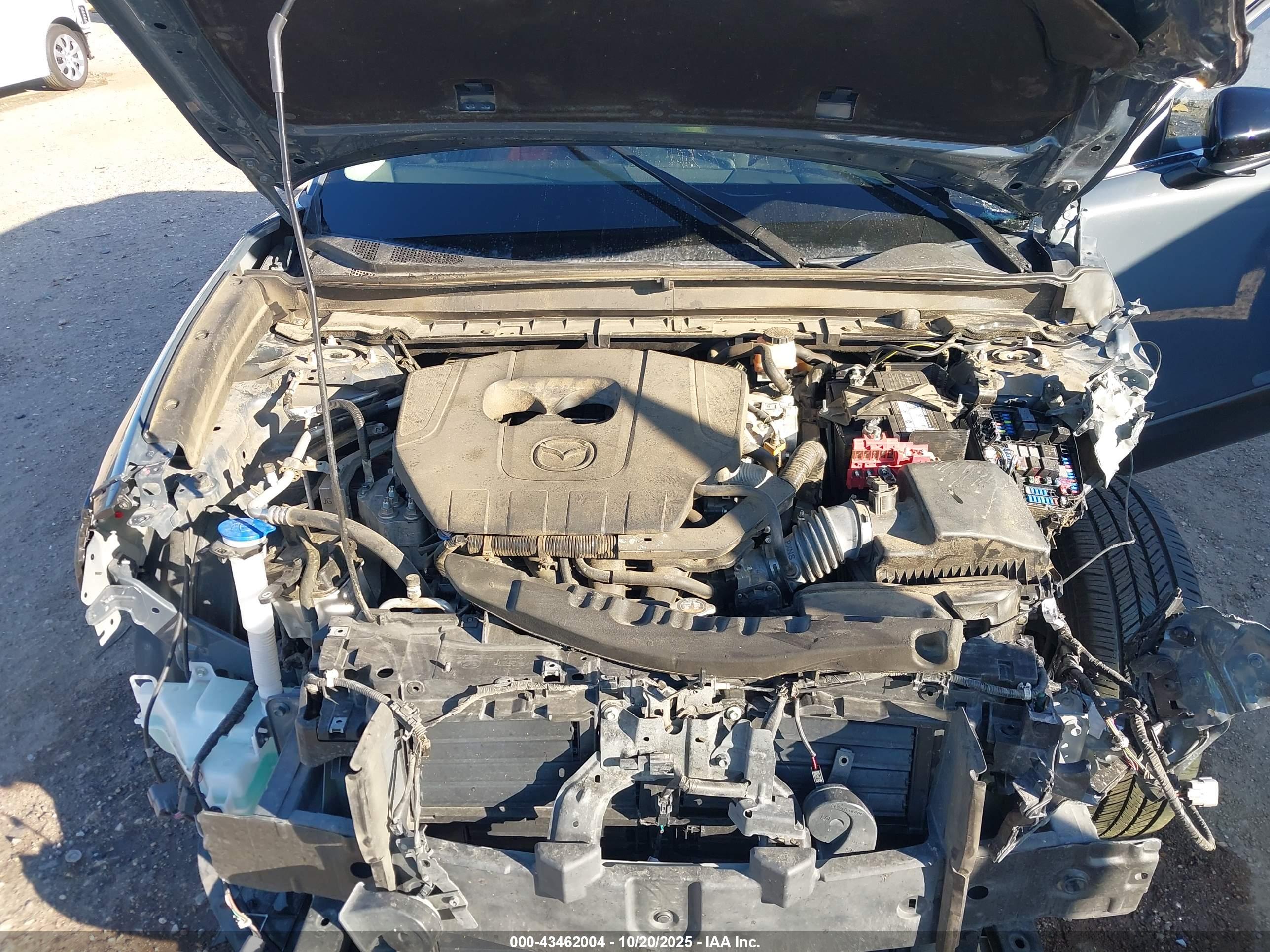 MAZDA CX-30 image 10