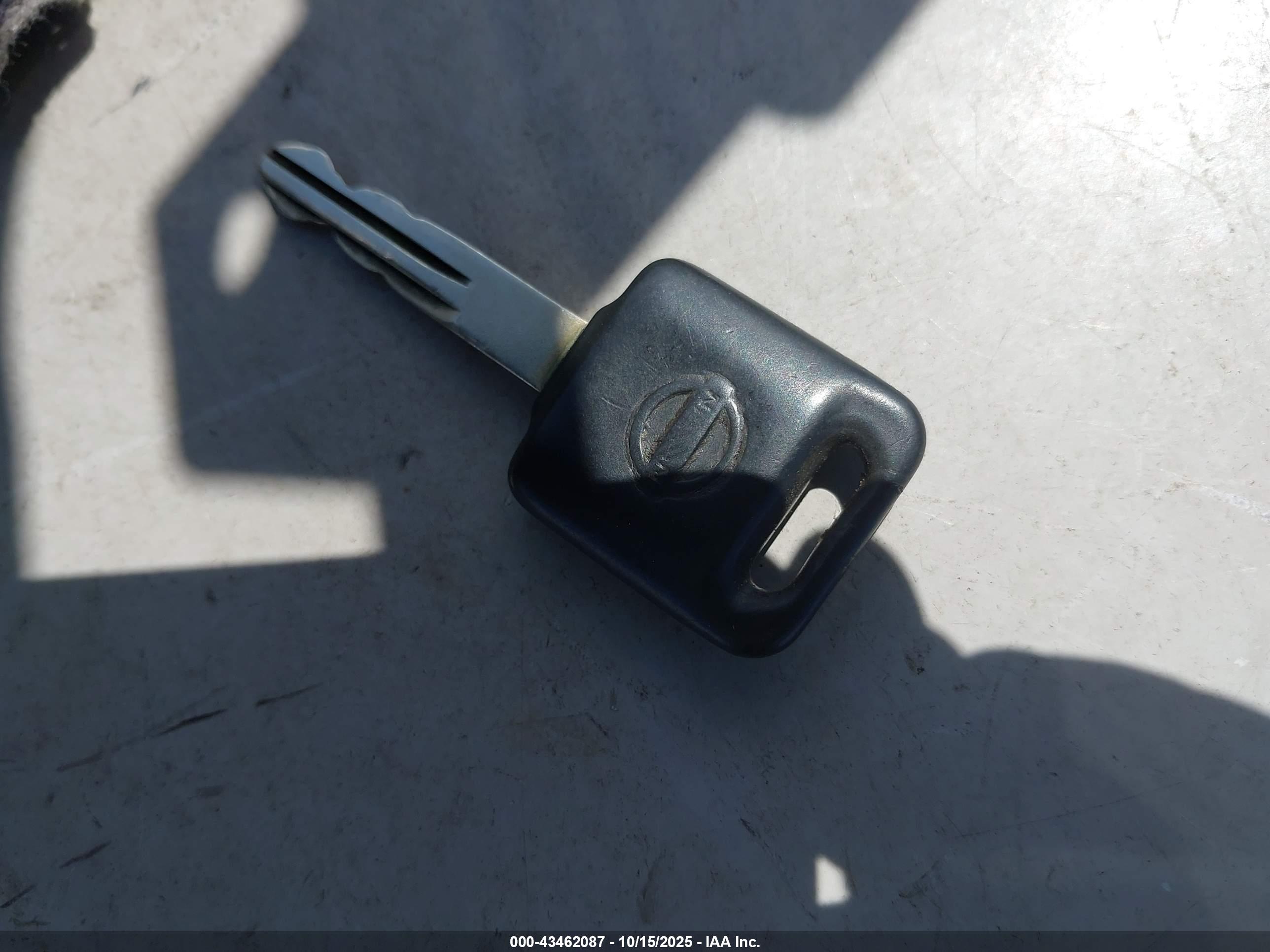 NISSAN FRONTIER image 11