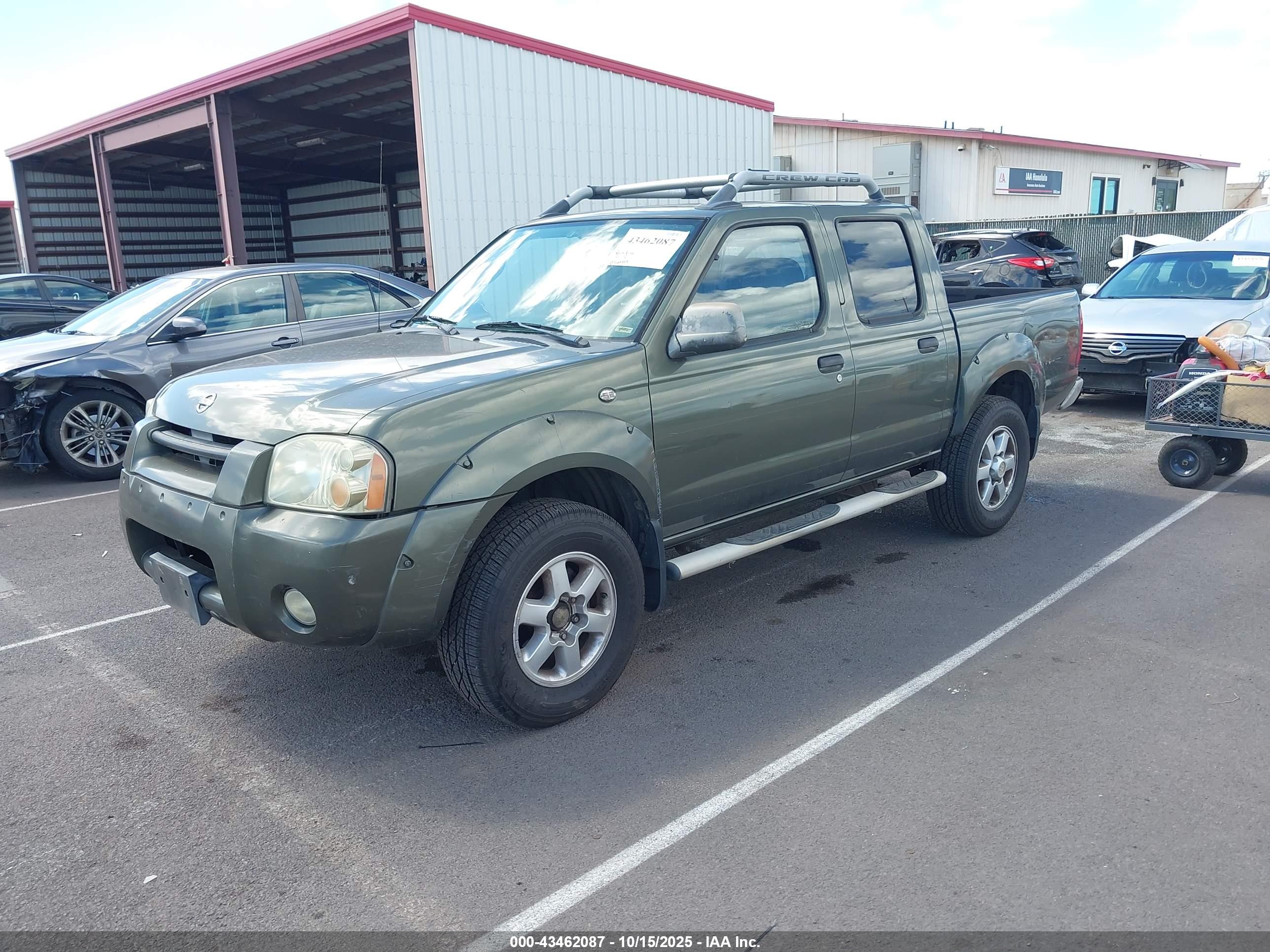NISSAN FRONTIER image 2