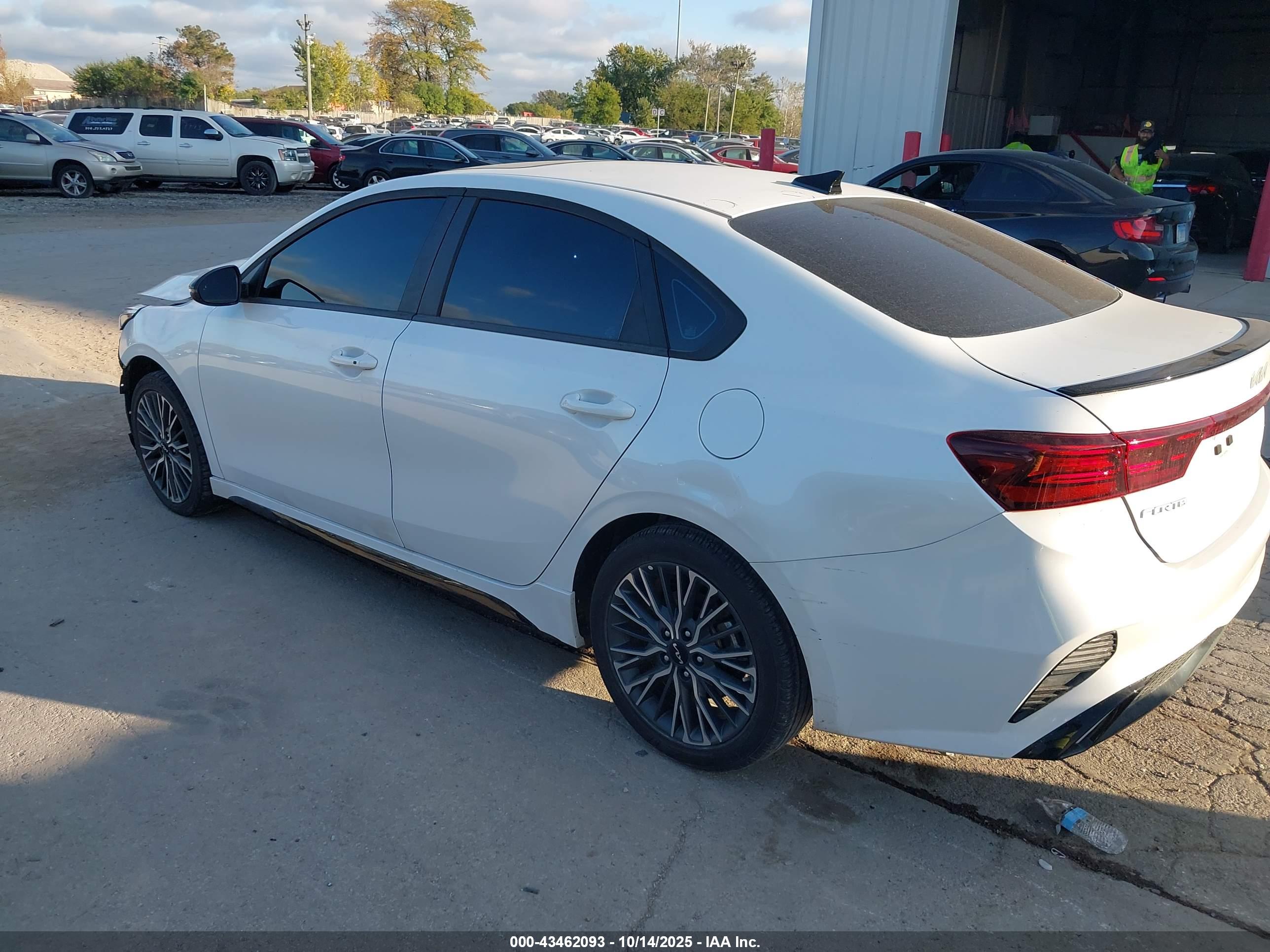 KIA FORTE image 3