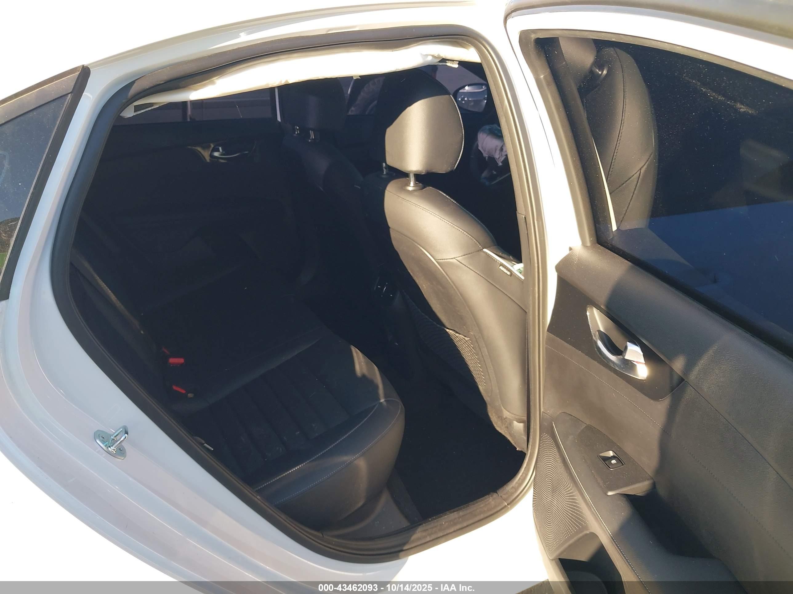 KIA FORTE image 8