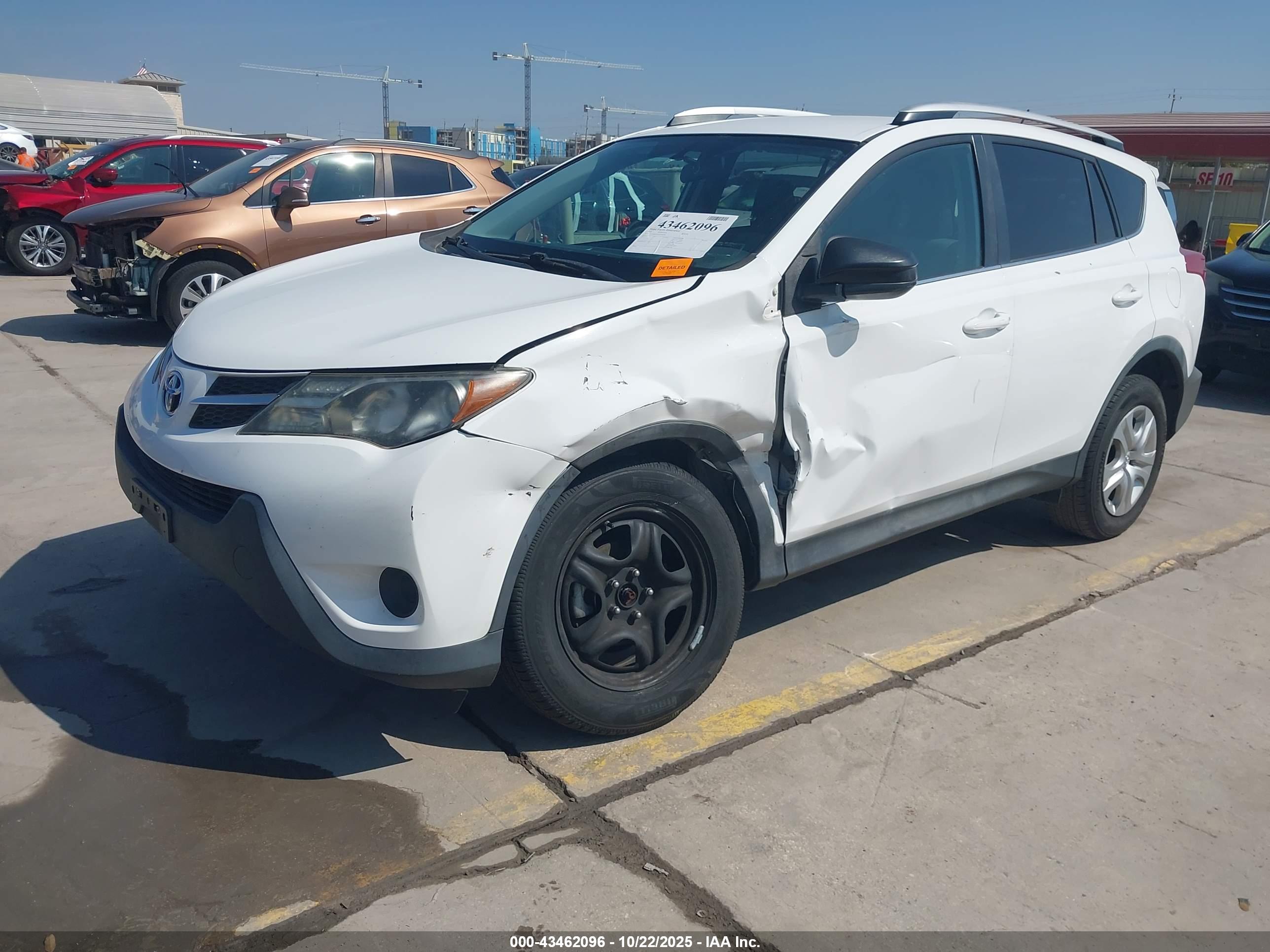 TOYOTA RAV4 image 2