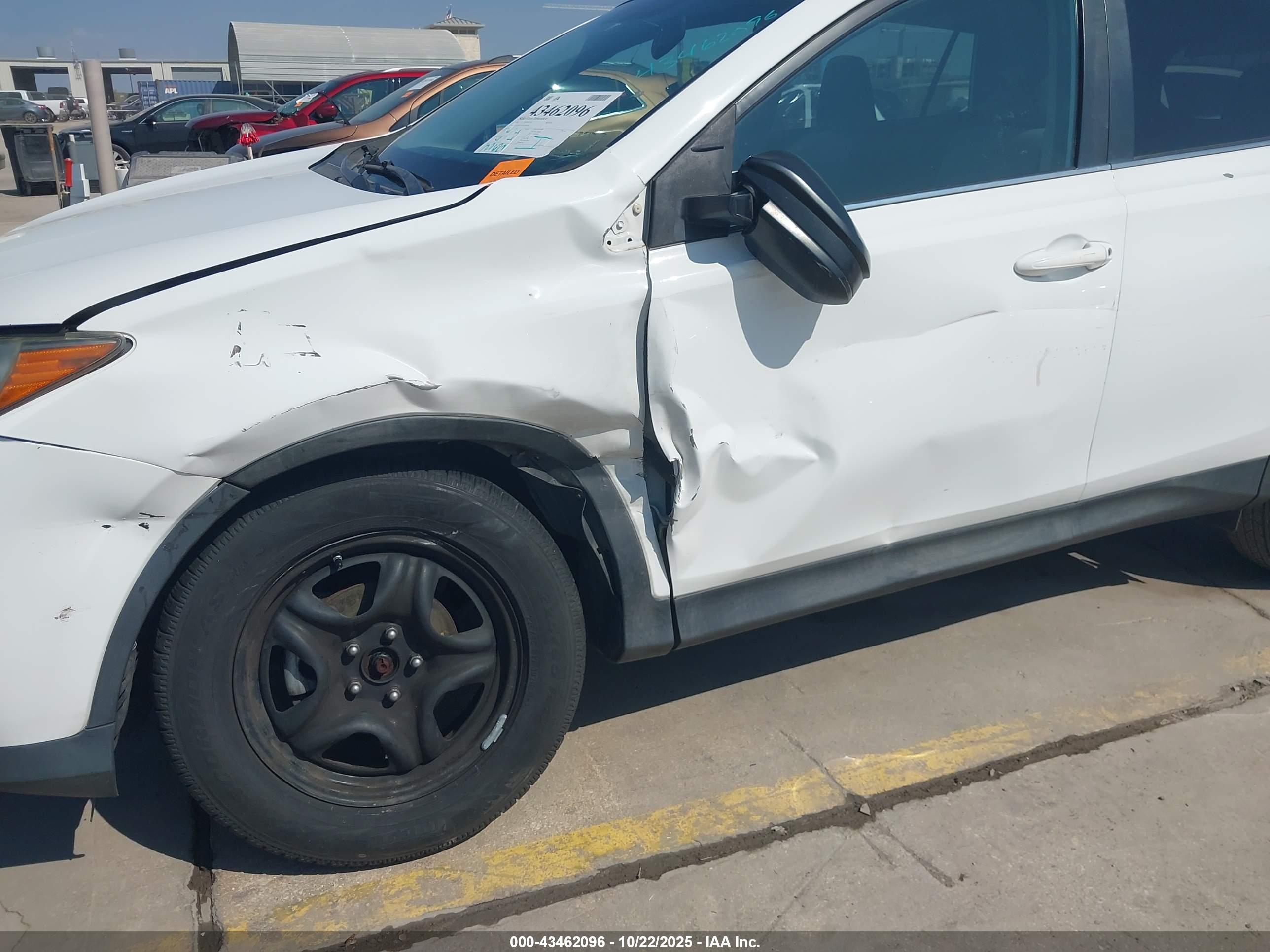 TOYOTA RAV4 image 6