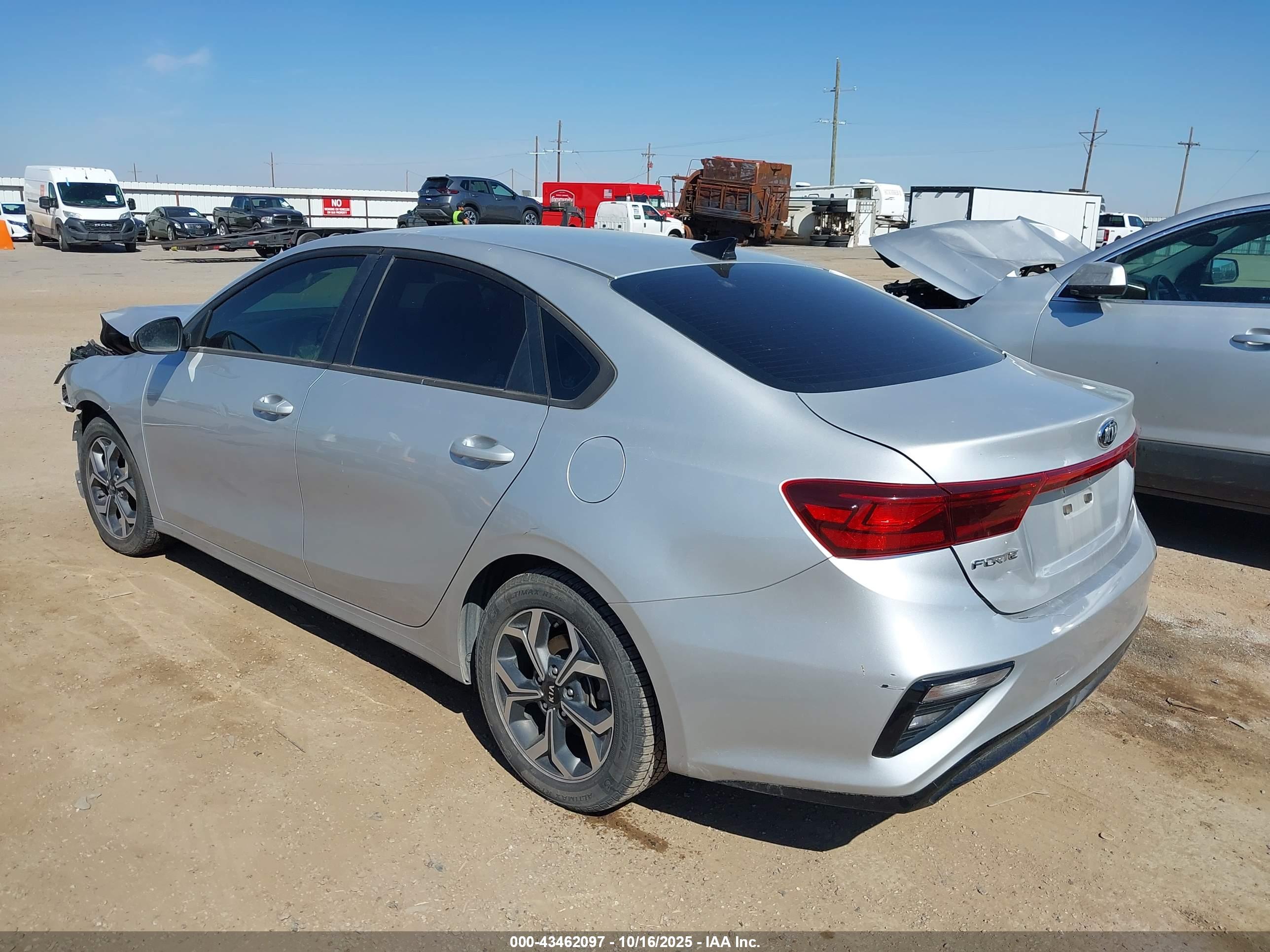 KIA FORTE image 3