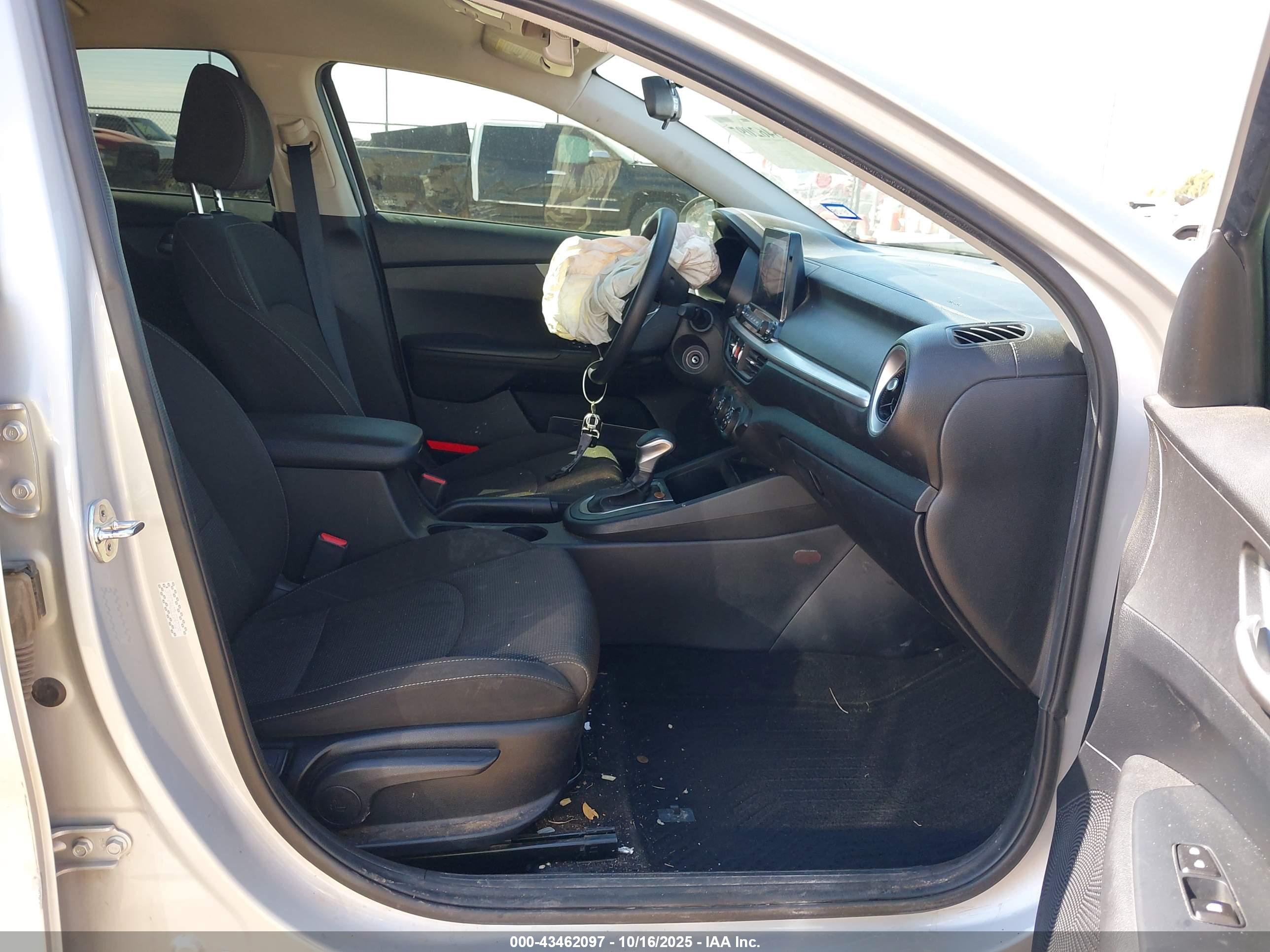 KIA FORTE image 5