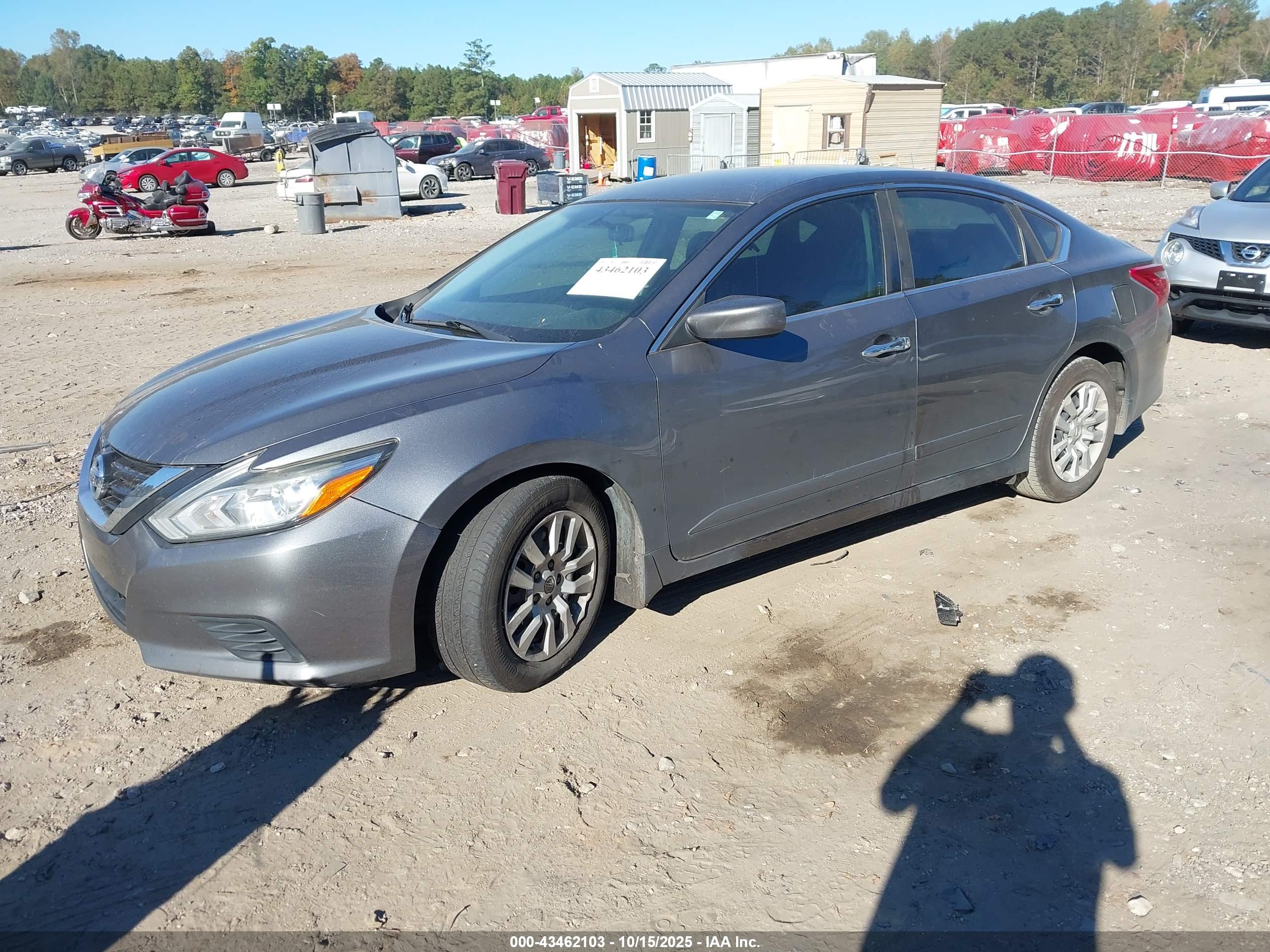 NISSAN ALTIMA image 2