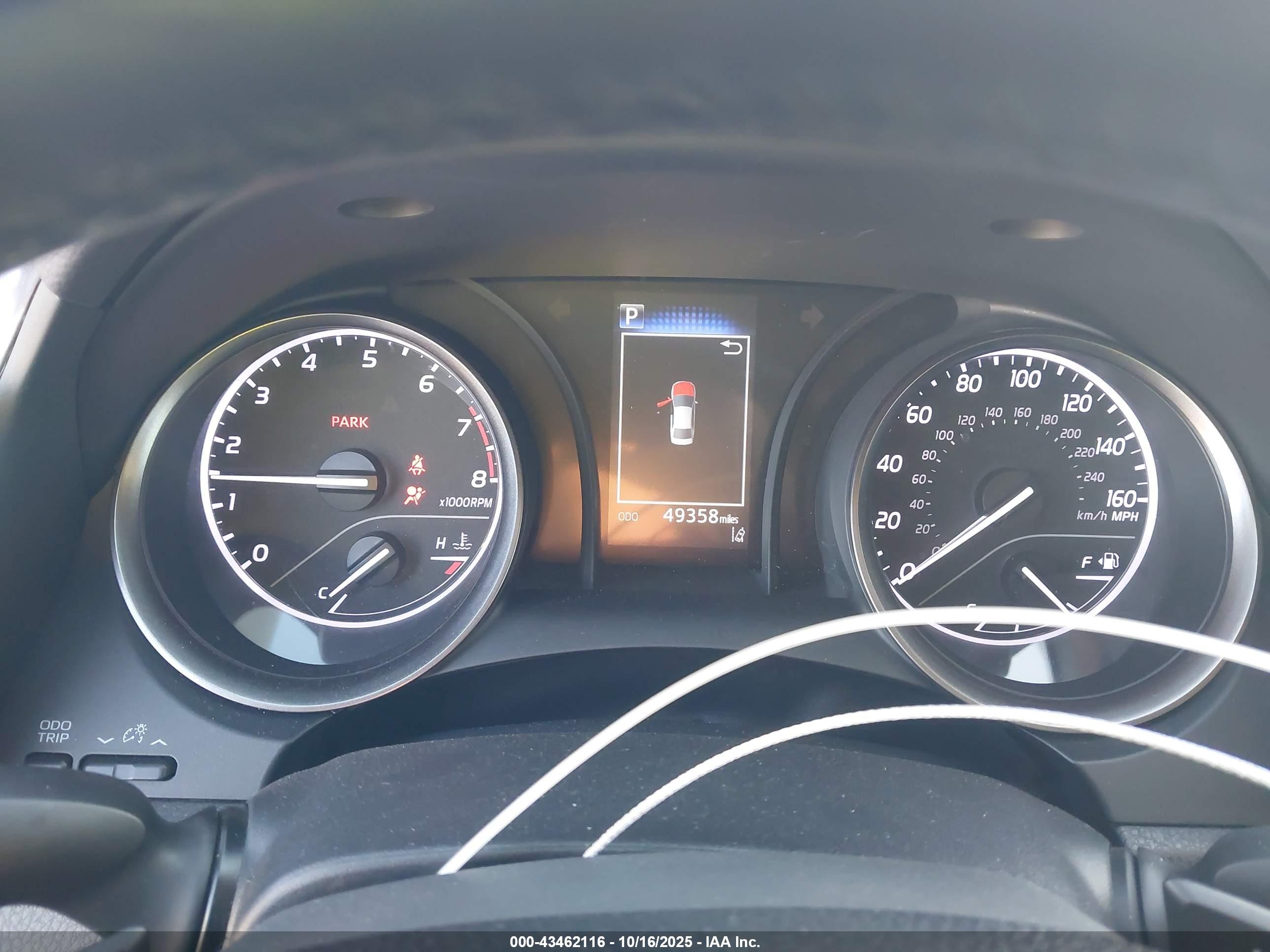 TOYOTA CAMRY image 7