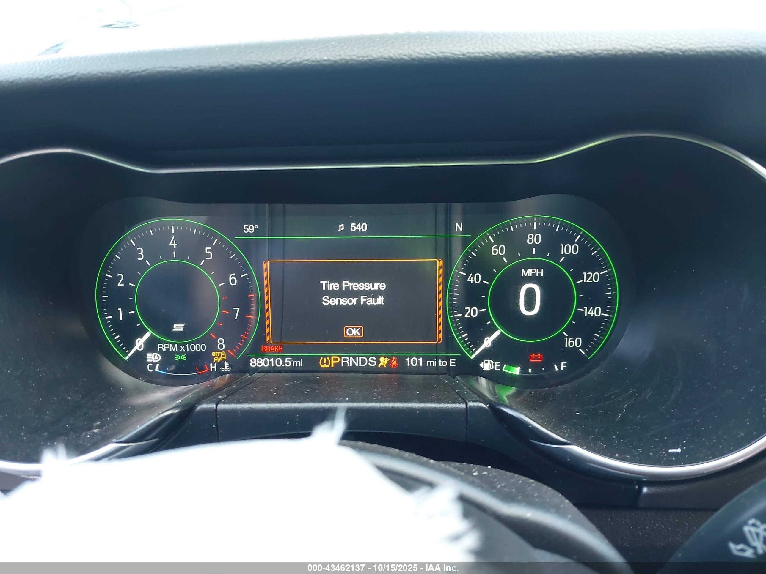 FORD MUSTANG image 7