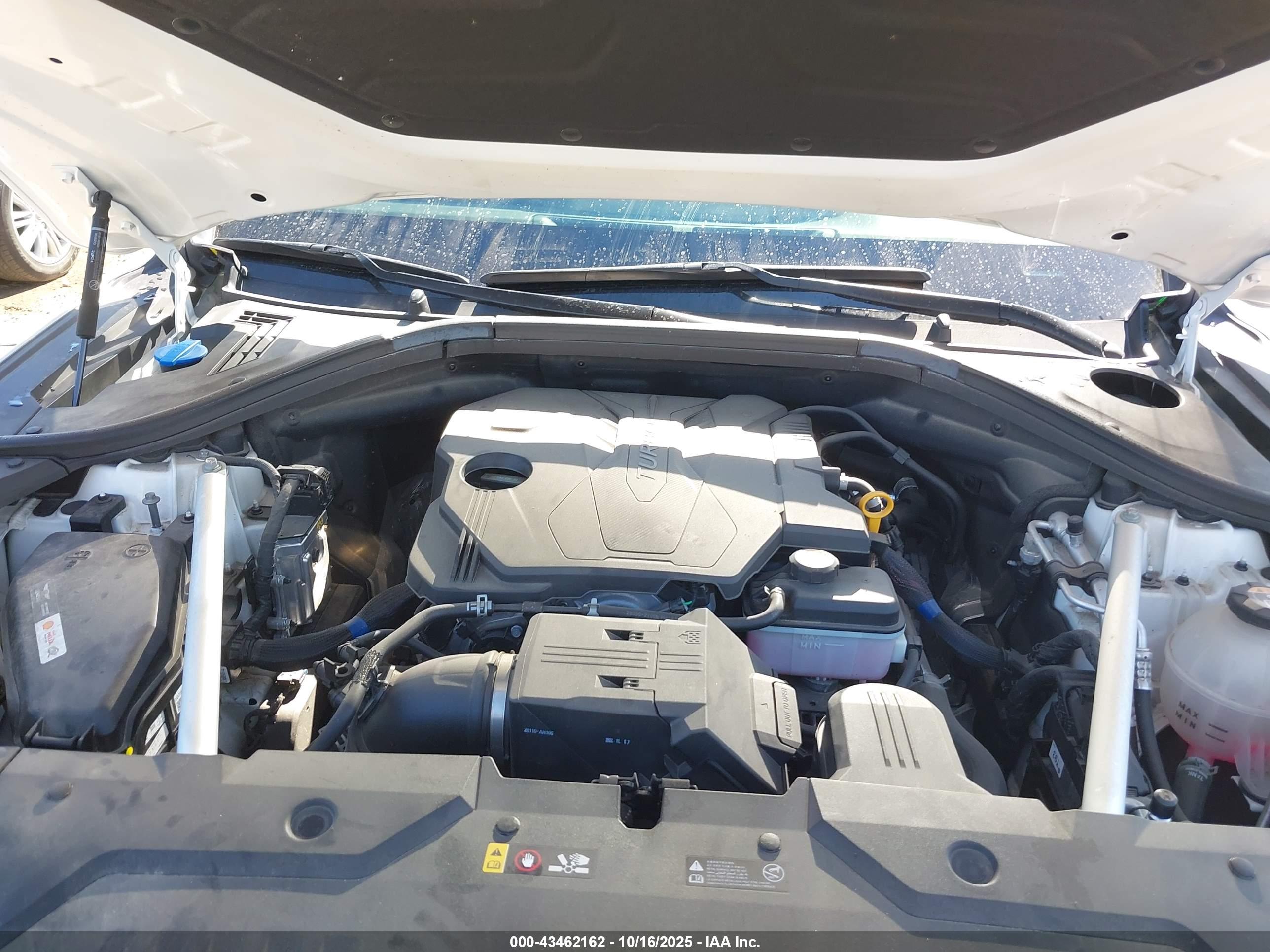 GENESIS GV70 image 10