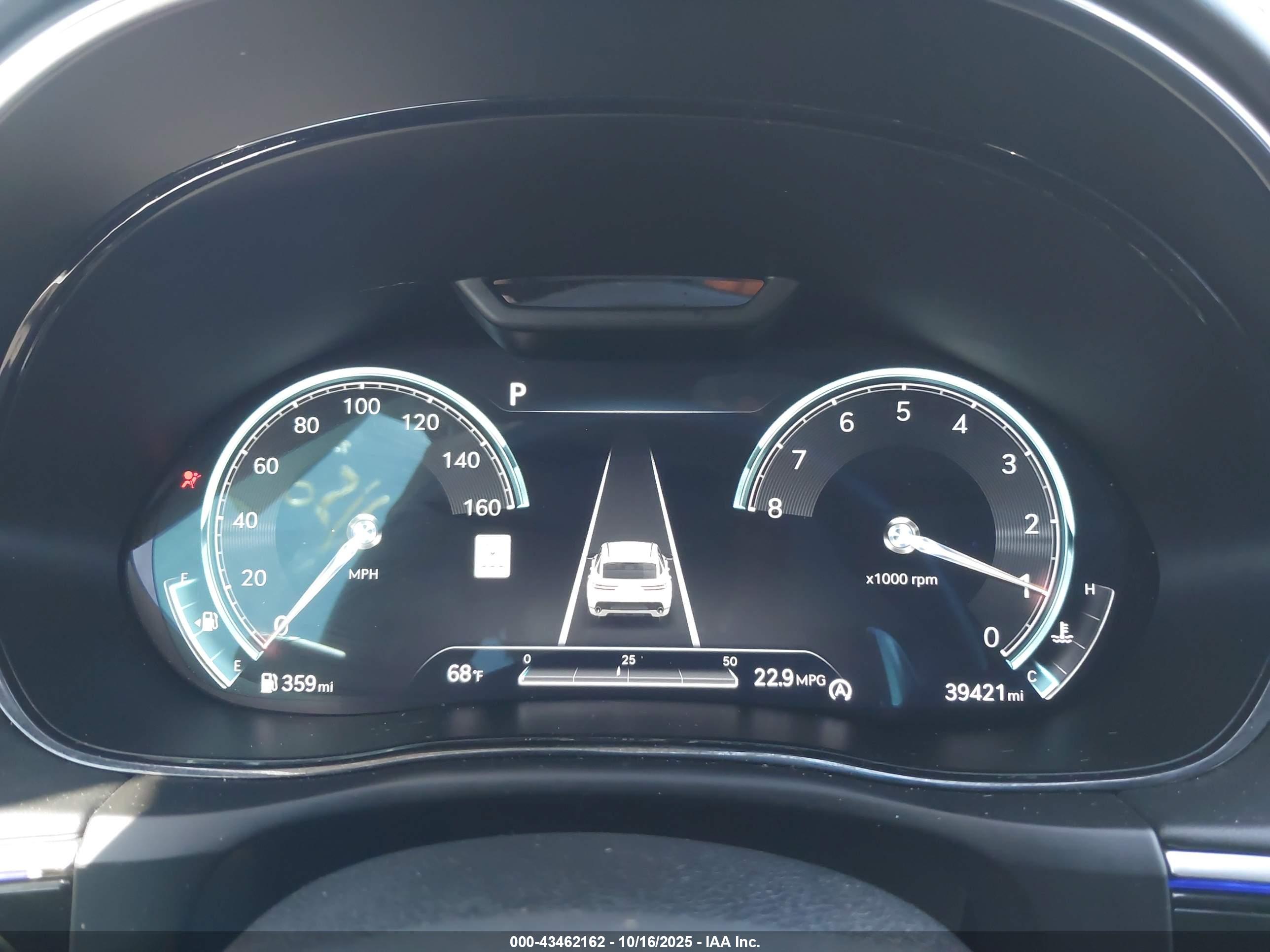 GENESIS GV70 image 7