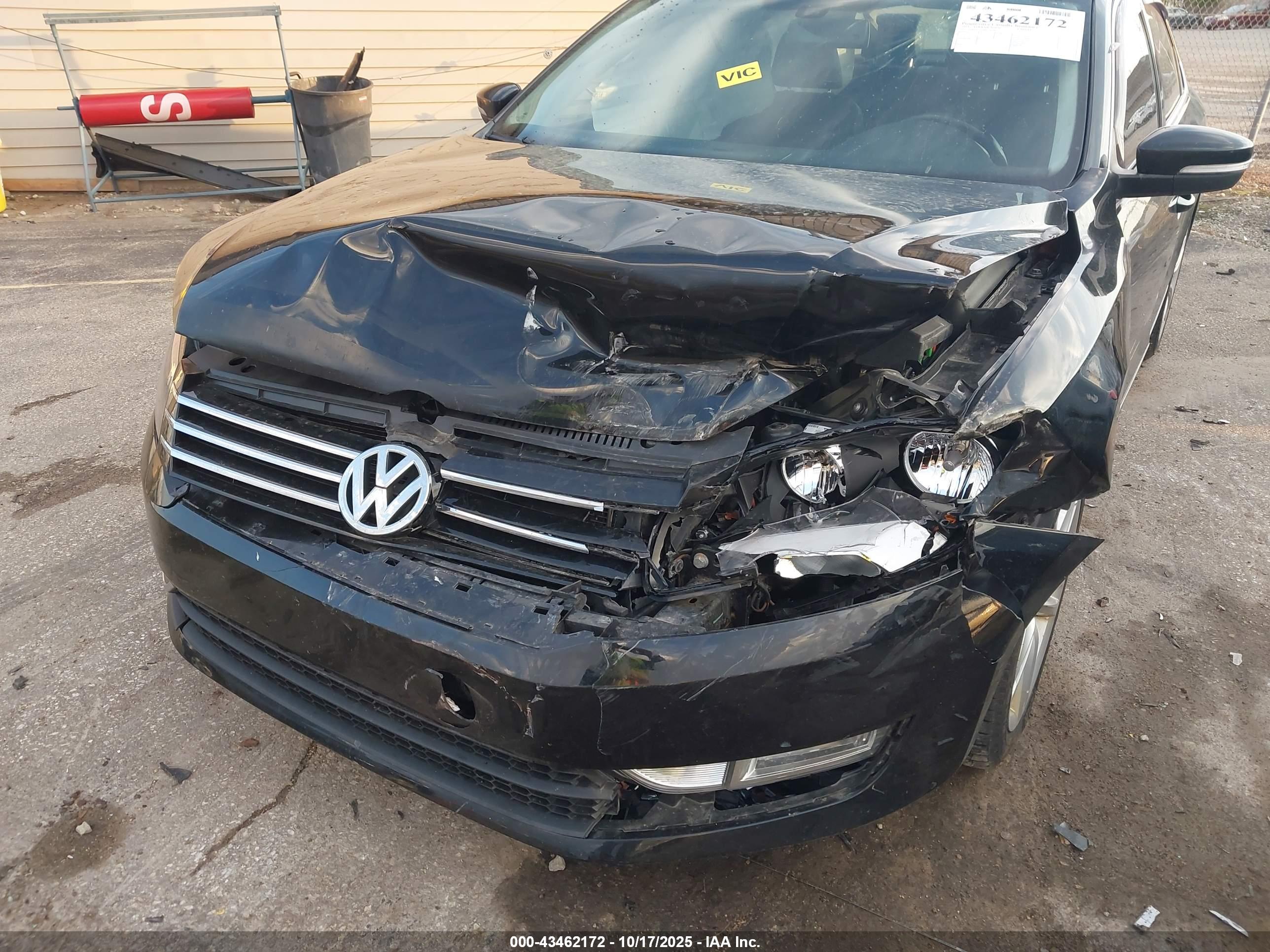 VOLKSWAGEN PASSAT image 6