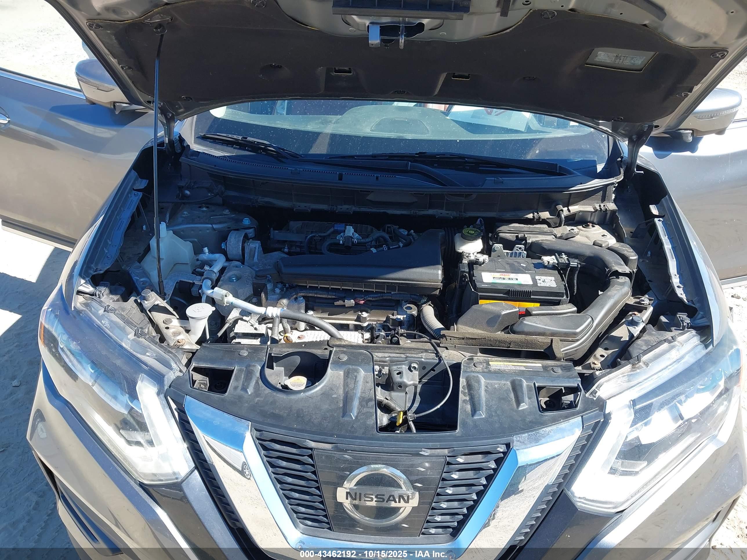 NISSAN ROGUE image 10