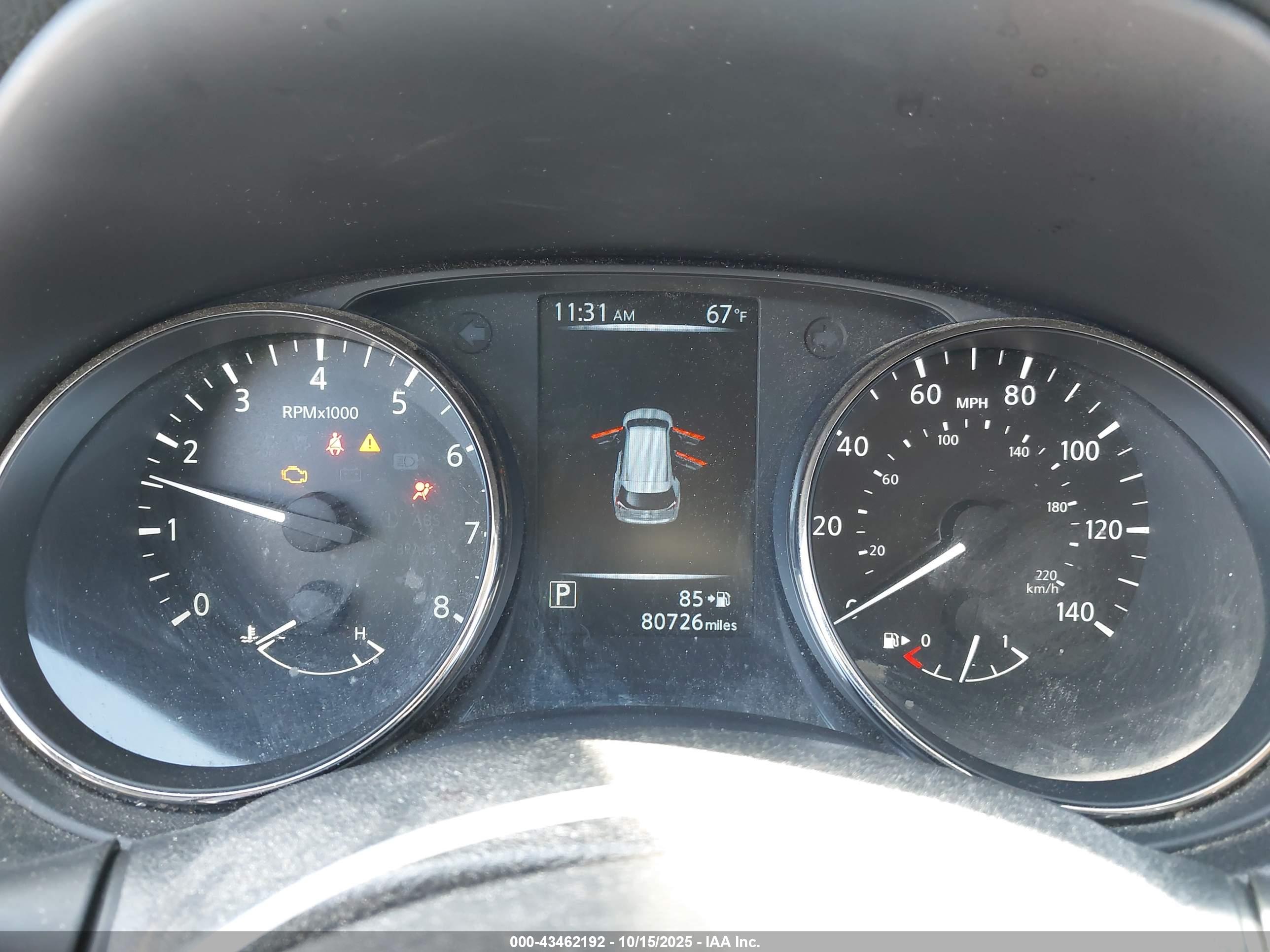 NISSAN ROGUE image 7