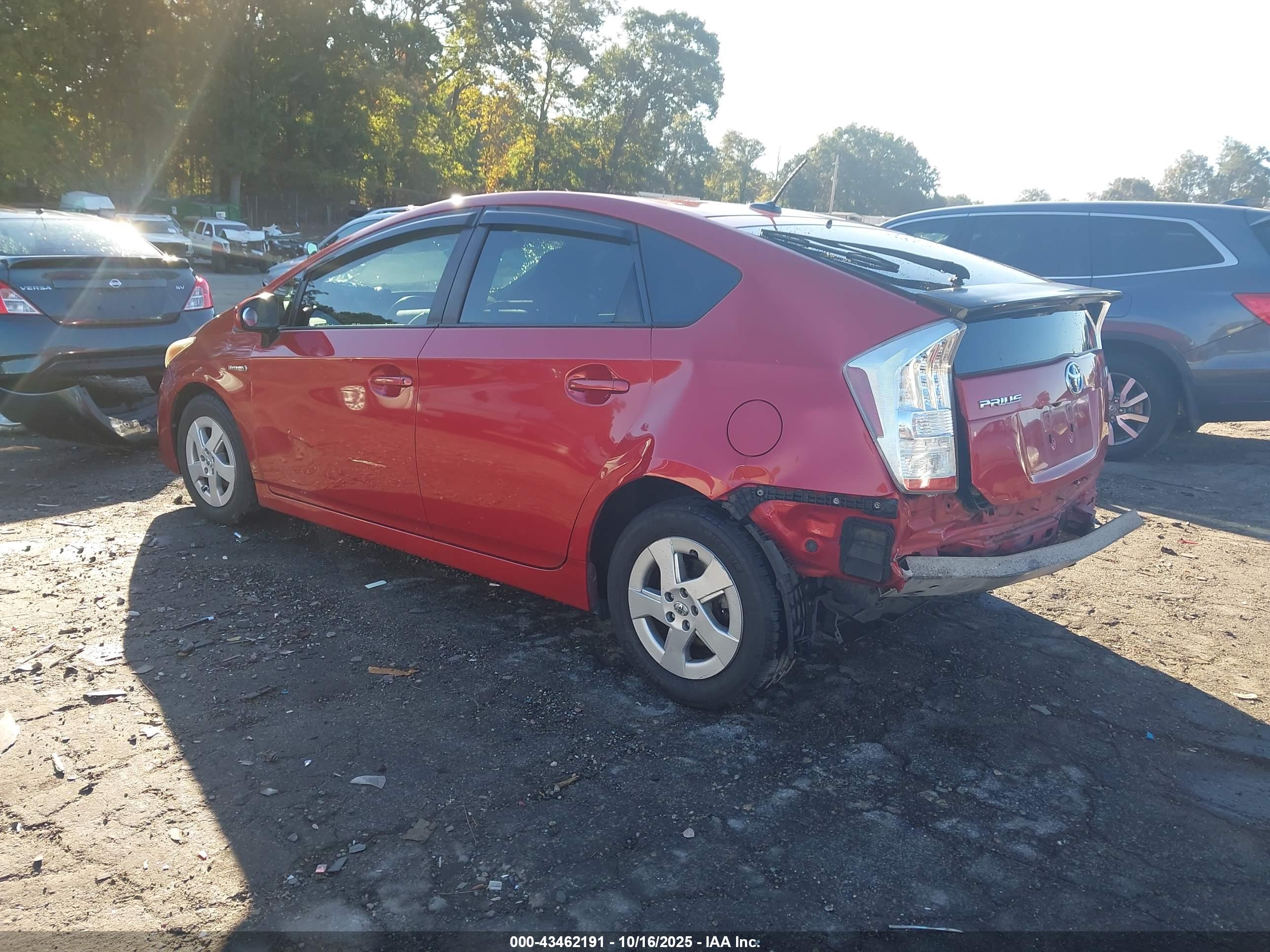 TOYOTA PRIUS image 3