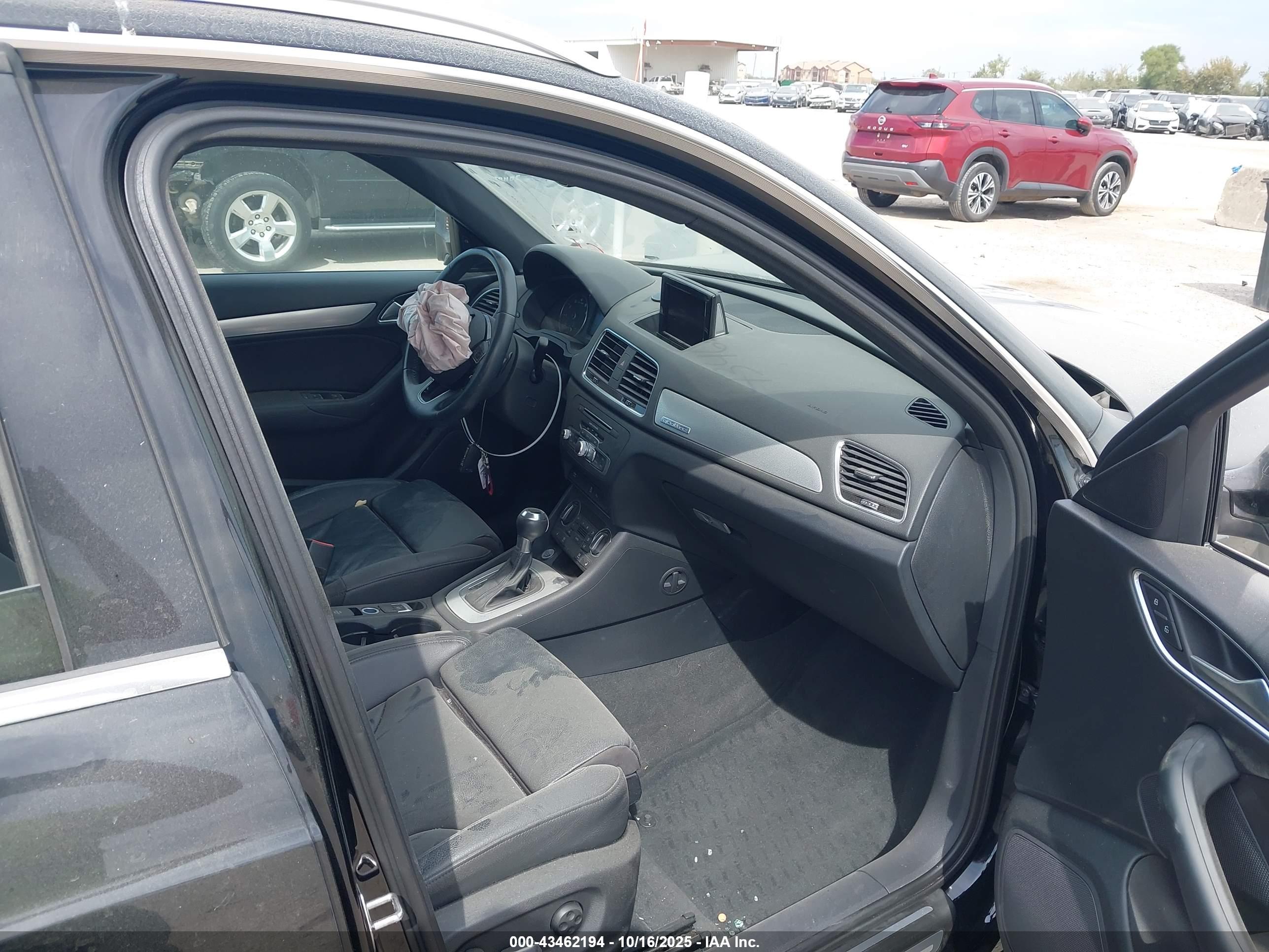 AUDI Q3 image 5