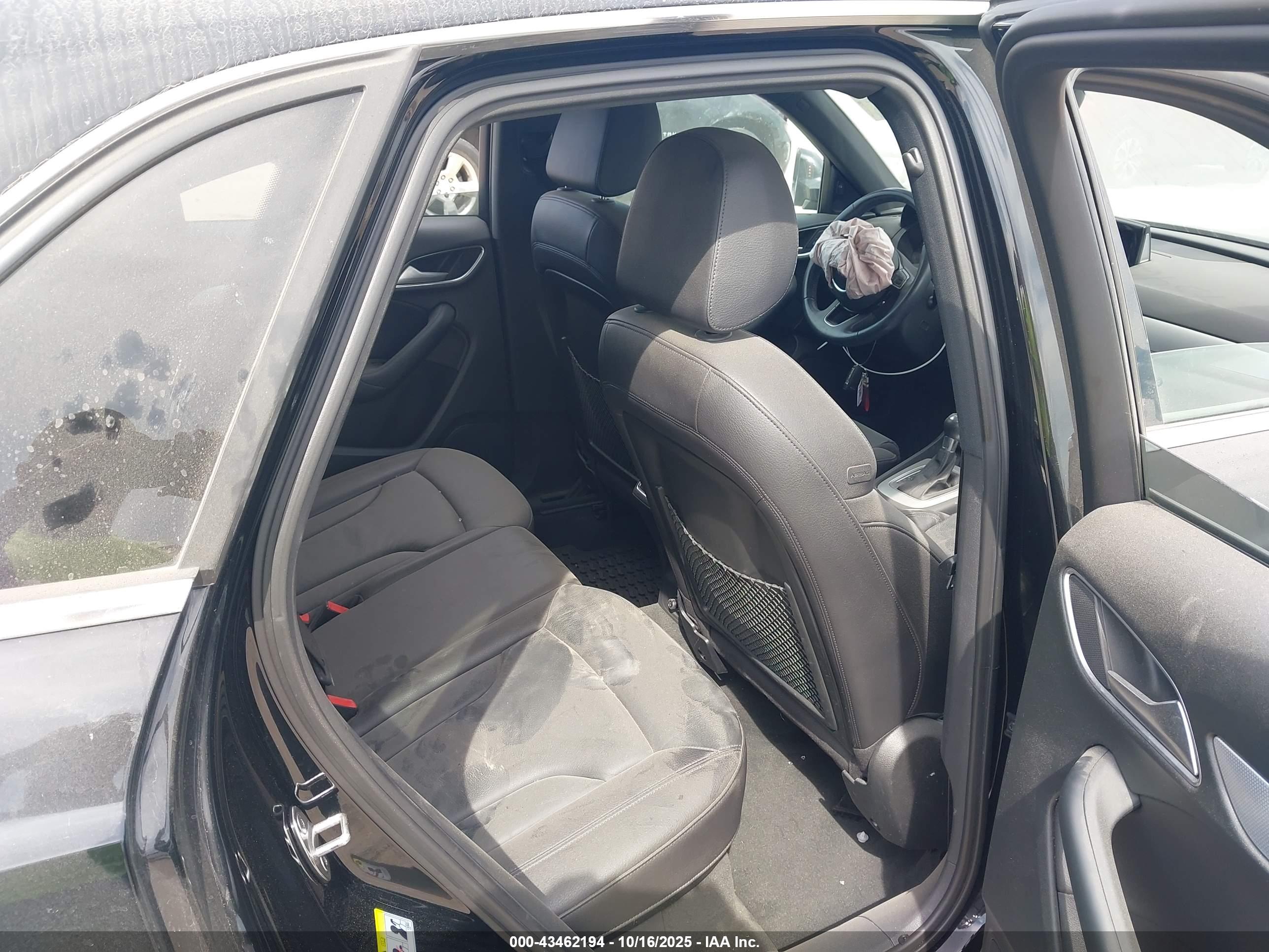AUDI Q3 image 8