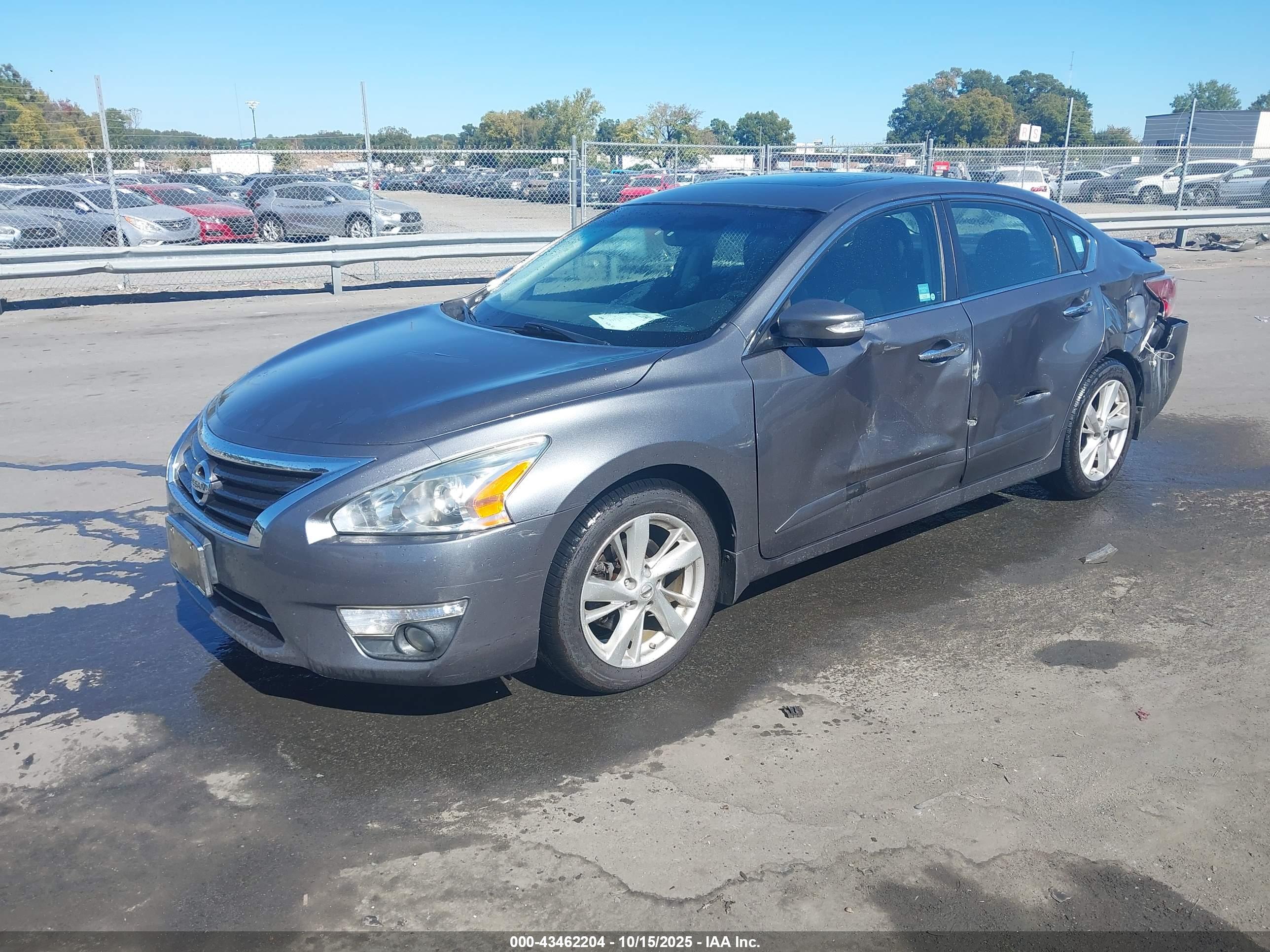 NISSAN ALTIMA image 2