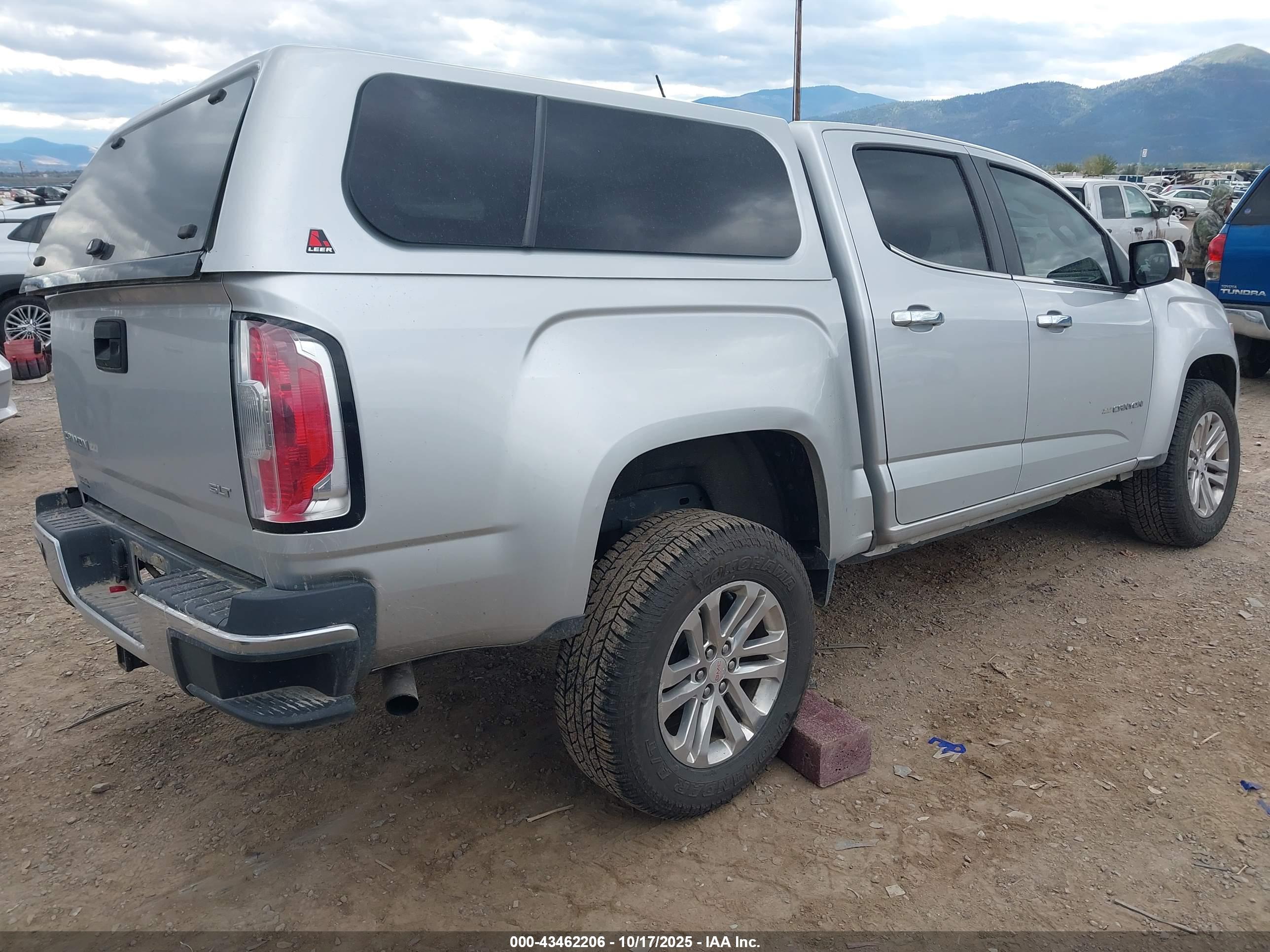 GMC CANYON image 4