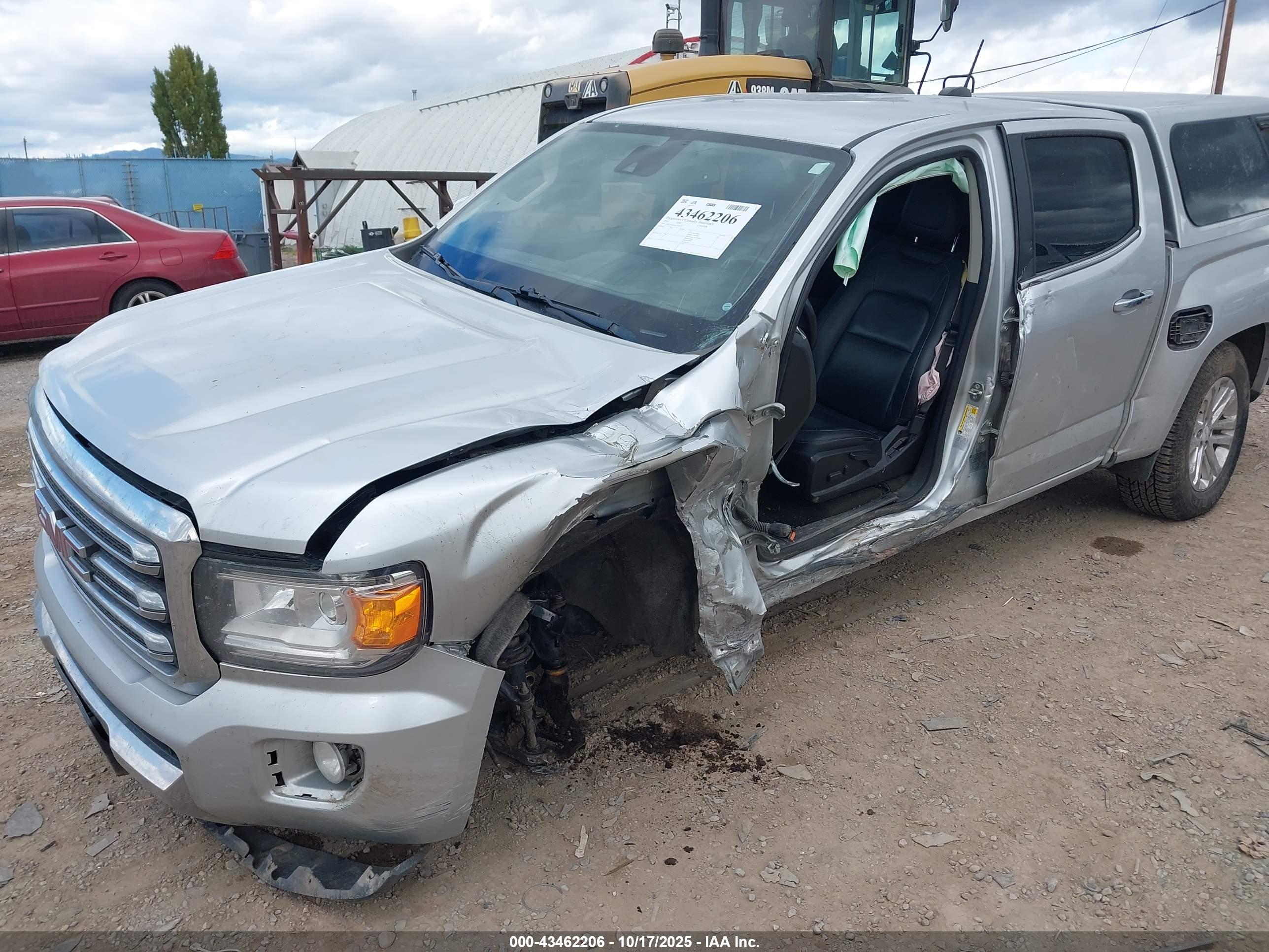 GMC CANYON image 6