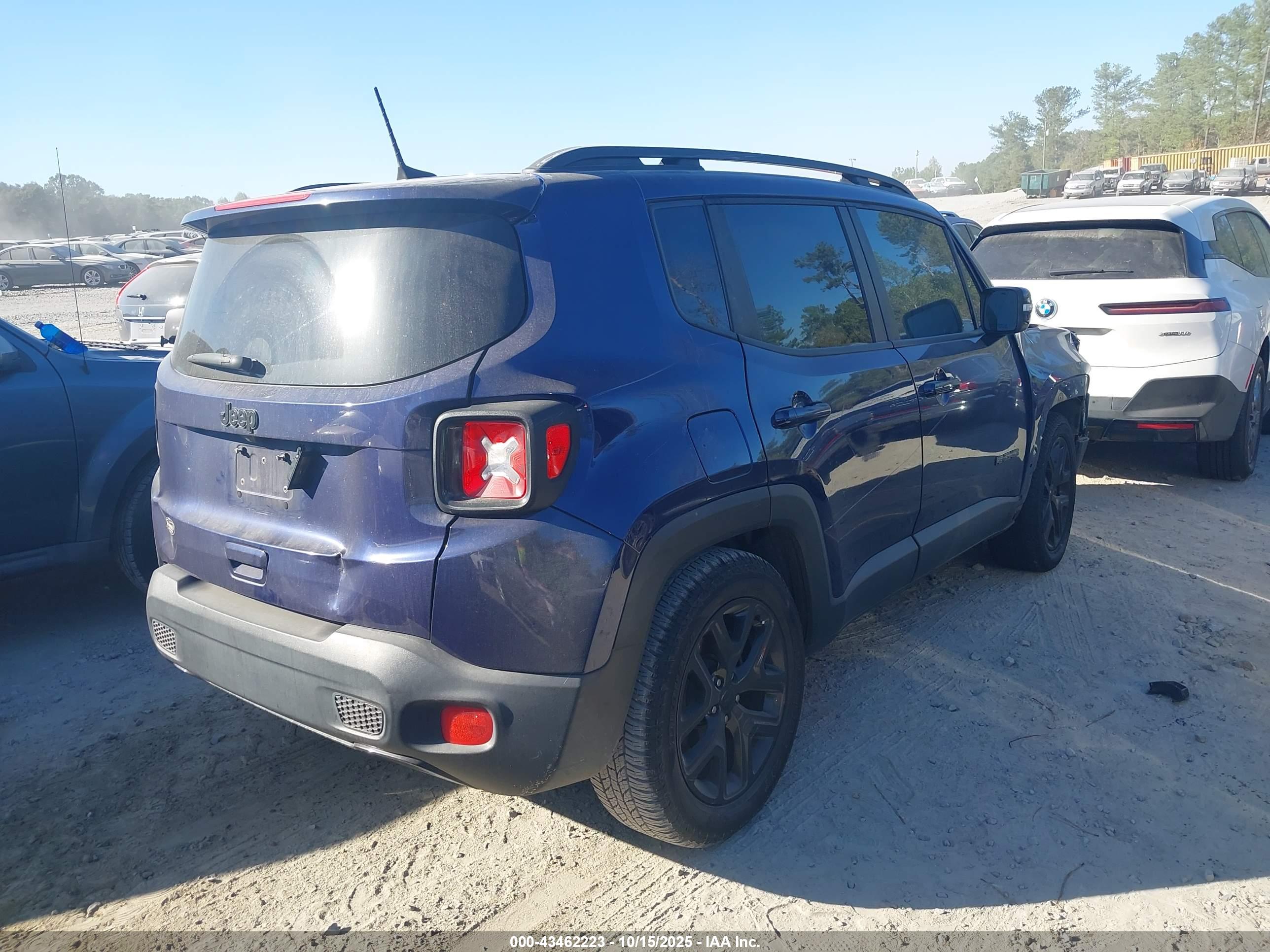 JEEP RENEGADE image 4