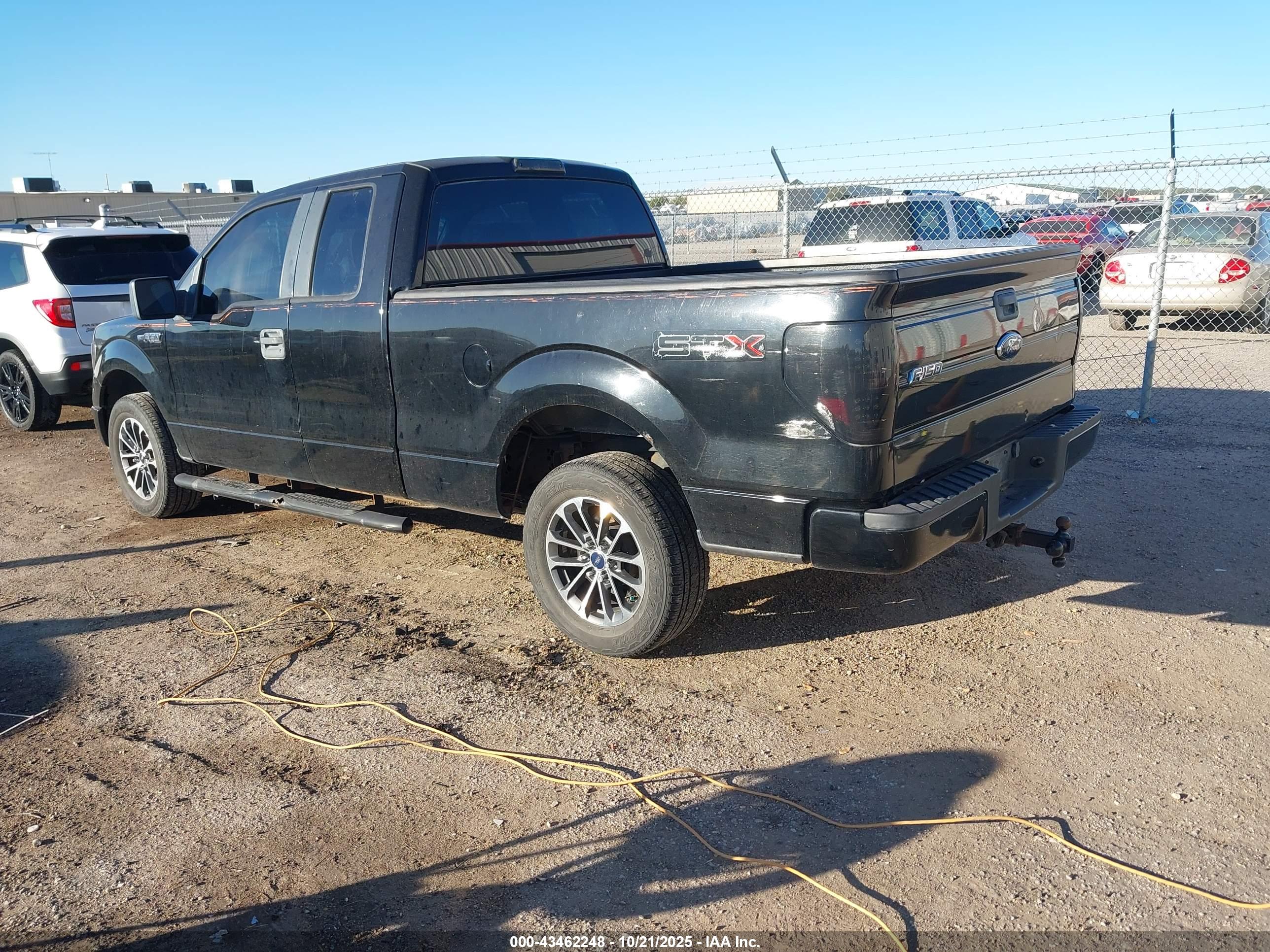 FORD F-150 image 3