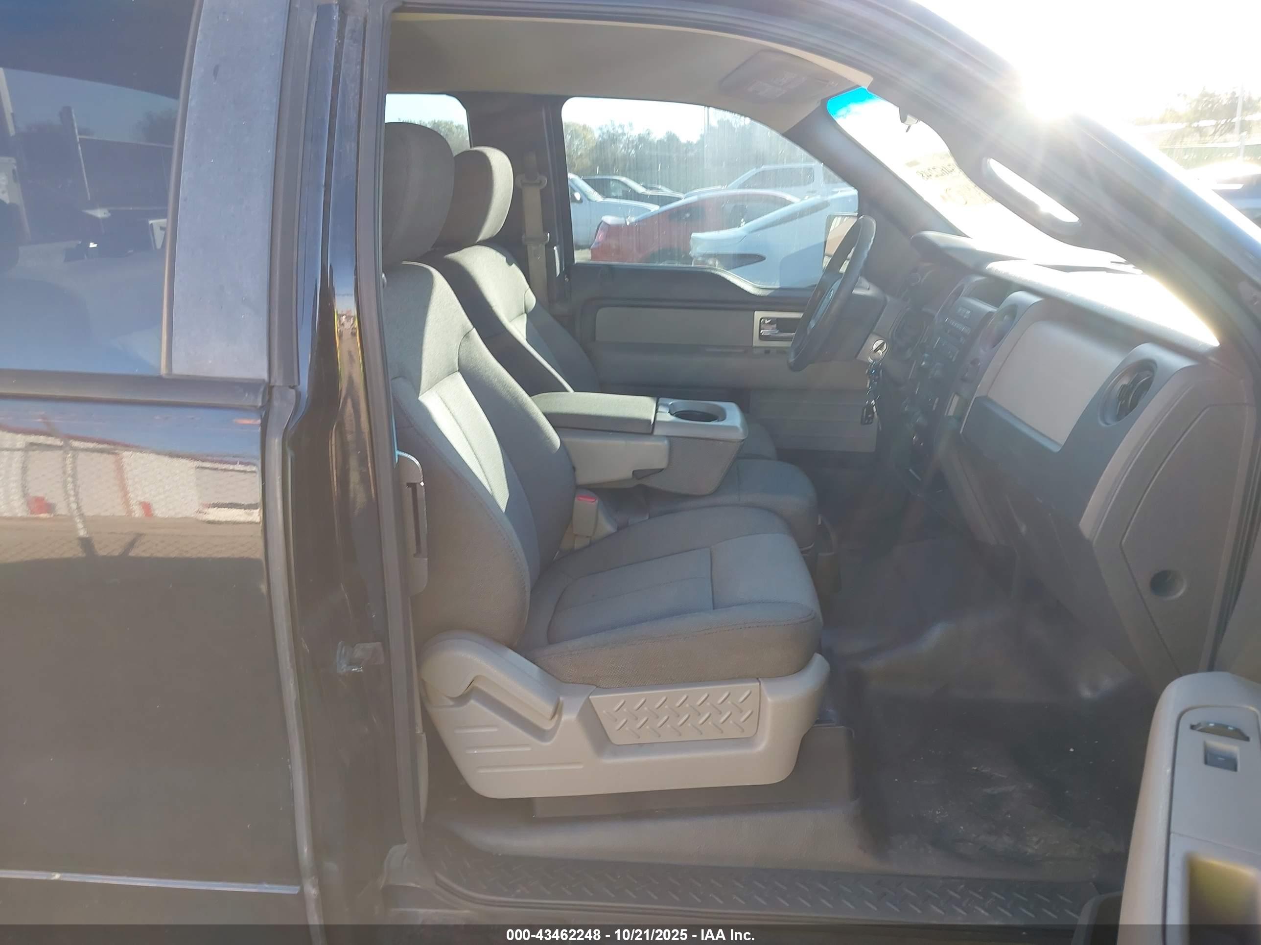 FORD F-150 image 5