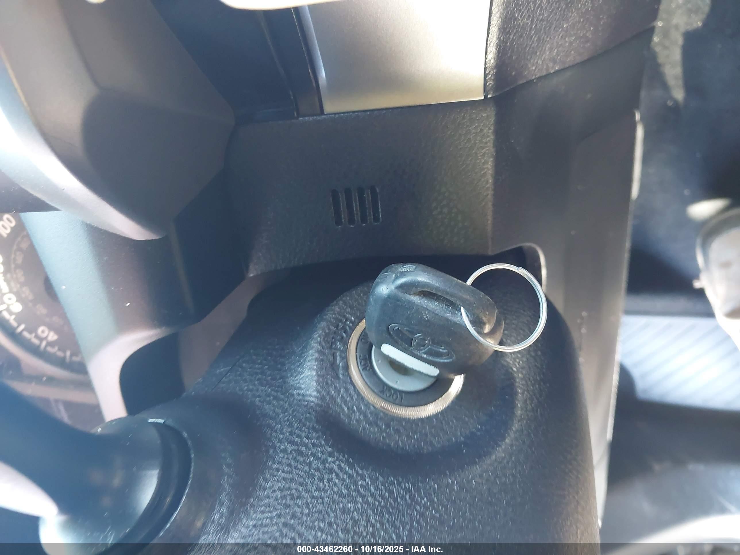 TOYOTA TACOMA image 11