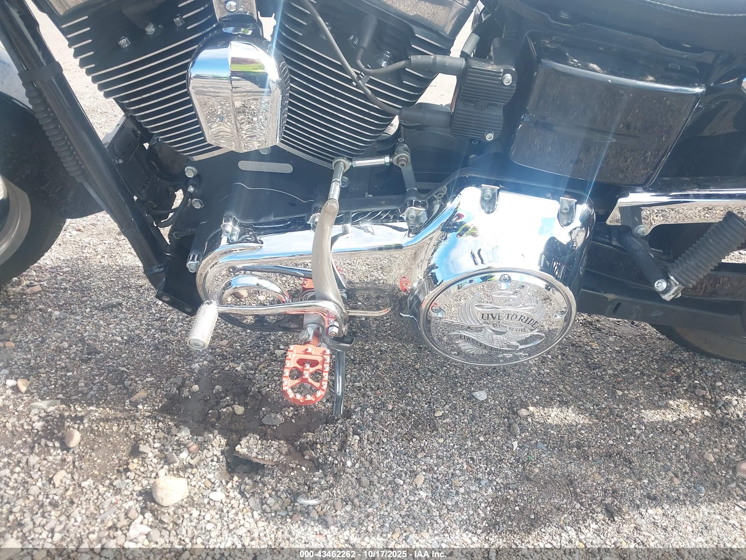 HARLEY-DAVIDSON FLD image 9