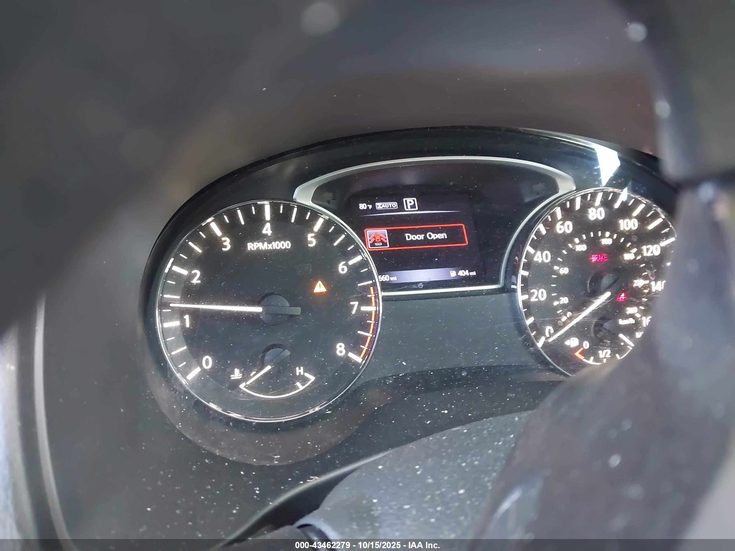 NISSAN PATHFINDER image 7