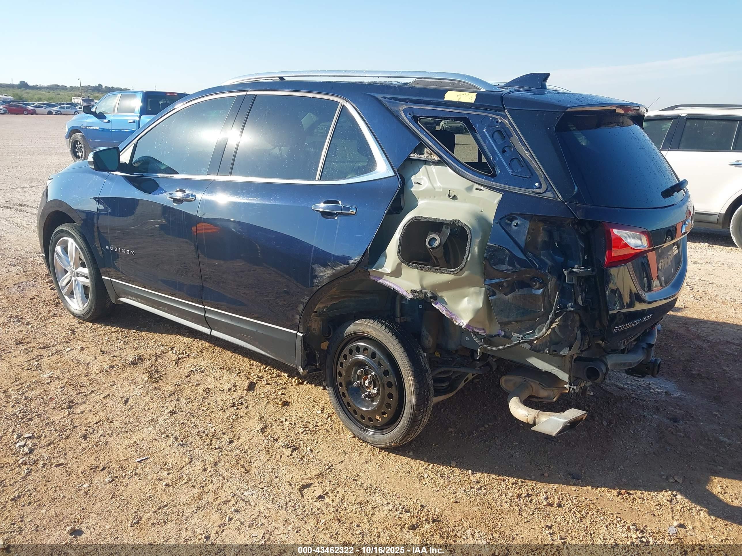 CHEVROLET EQUINOX image 3