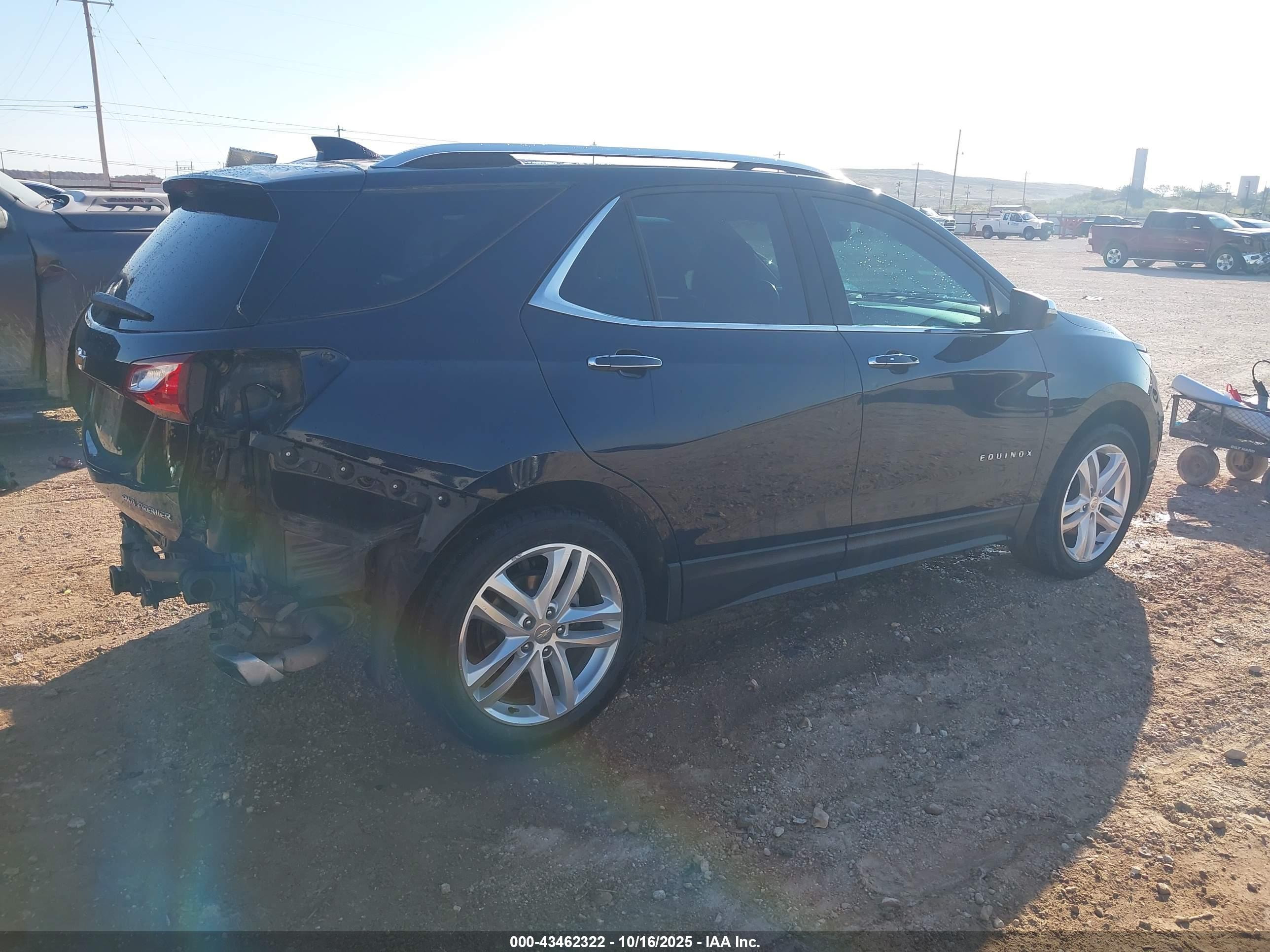 CHEVROLET EQUINOX image 4