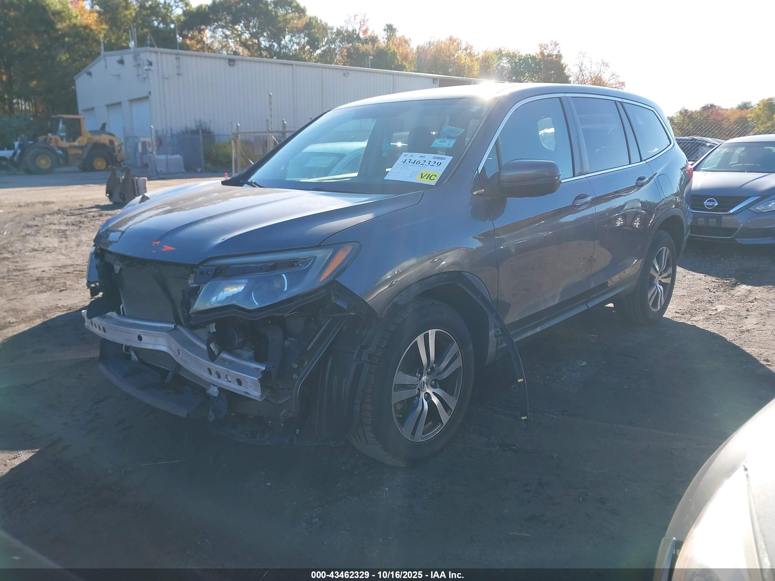 HONDA PILOT image 2
