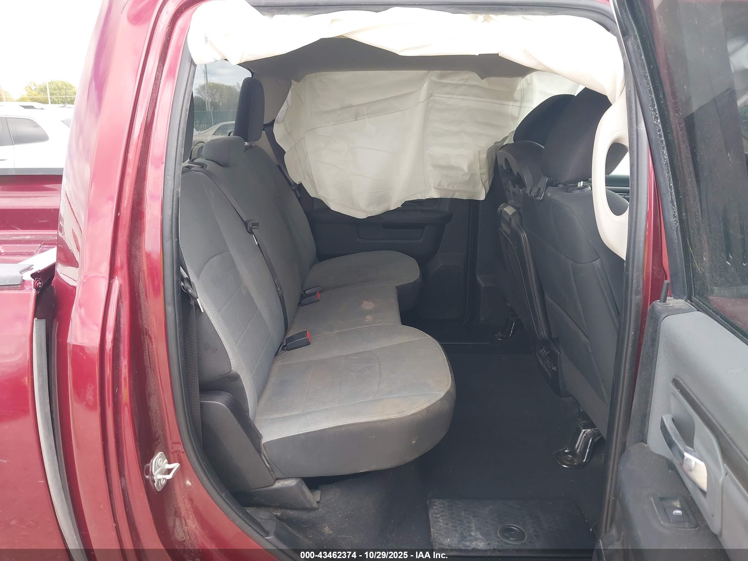 RAM 1500 image 8
