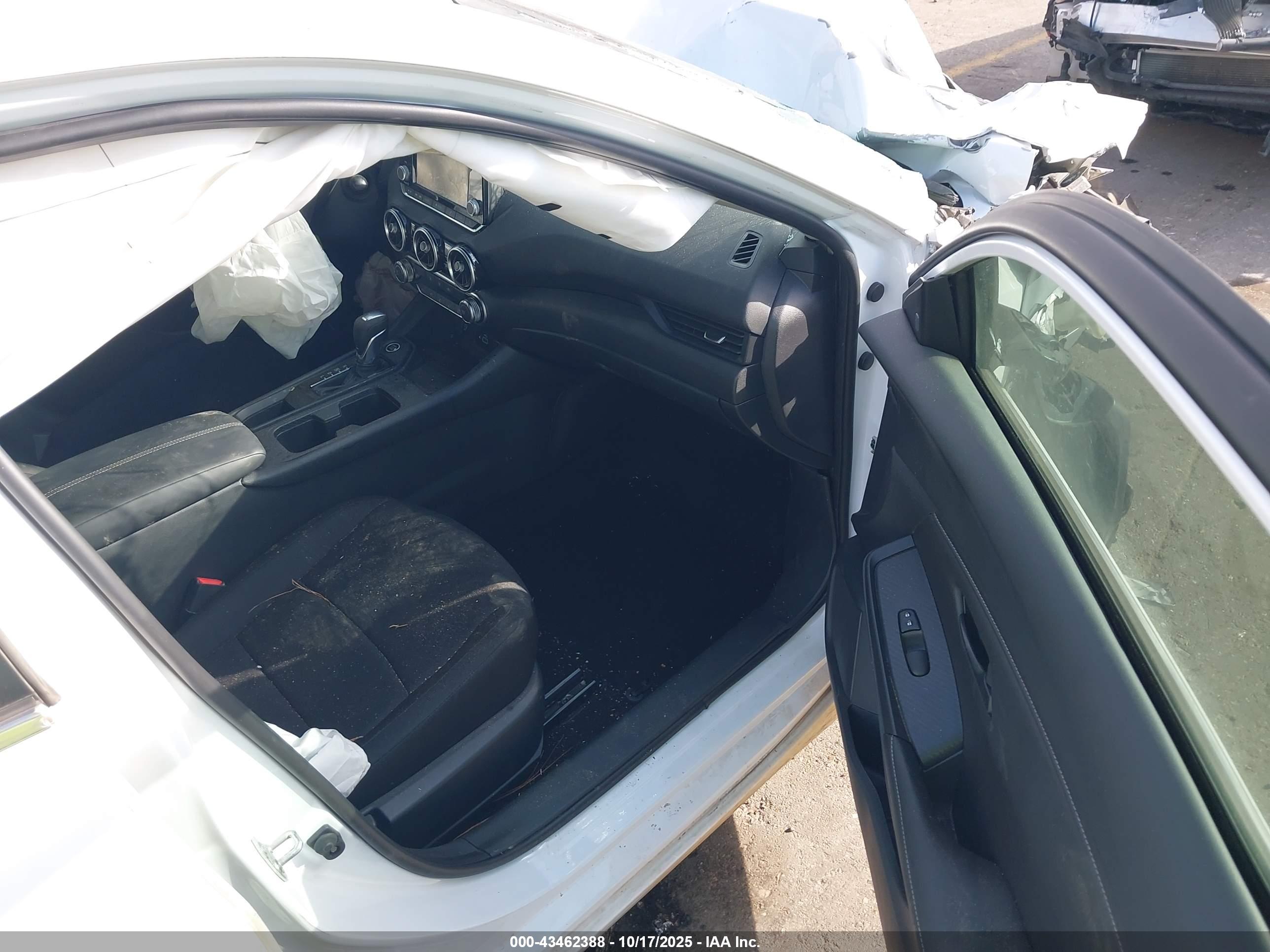 NISSAN SENTRA image 5