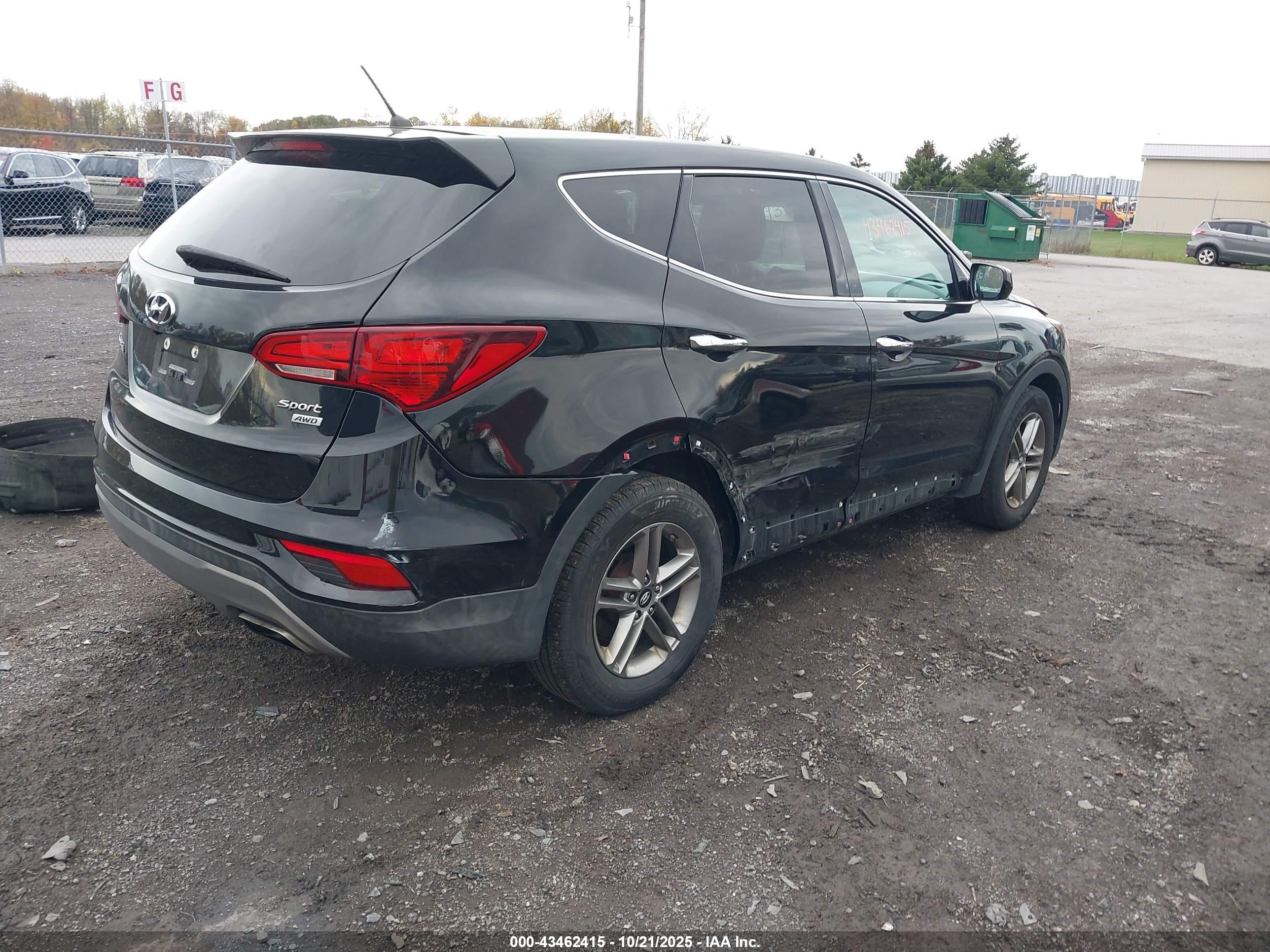 HYUNDAI SANTA image 4