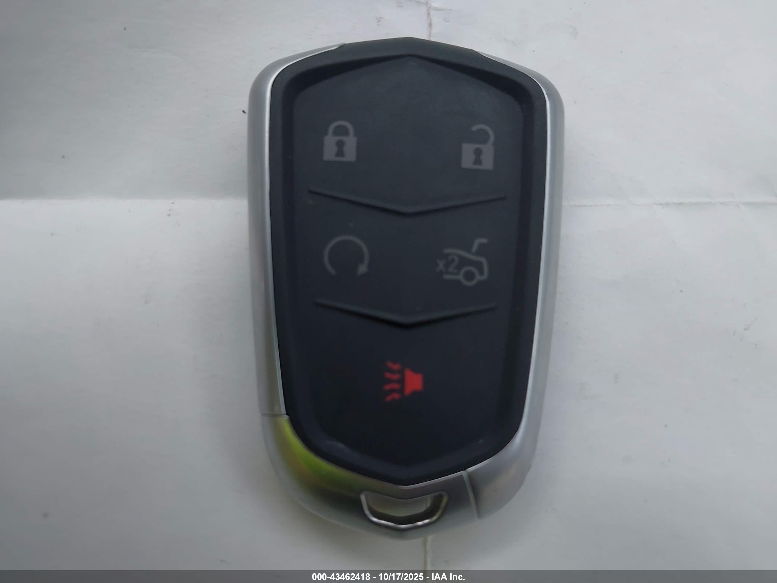 CADILLAC XT5 image 11
